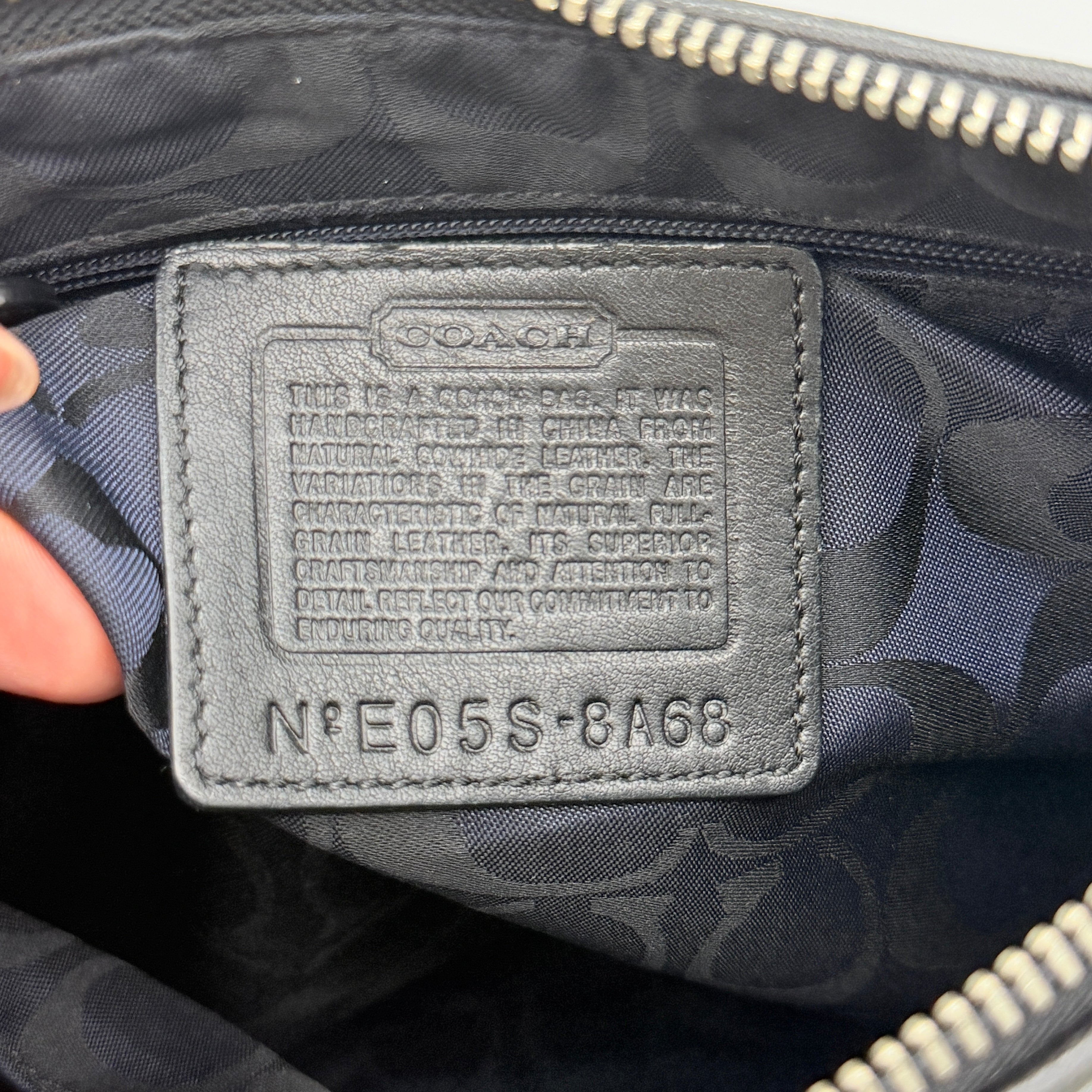 Coach Hamptons Hobo Clip Crossbody Bag Black