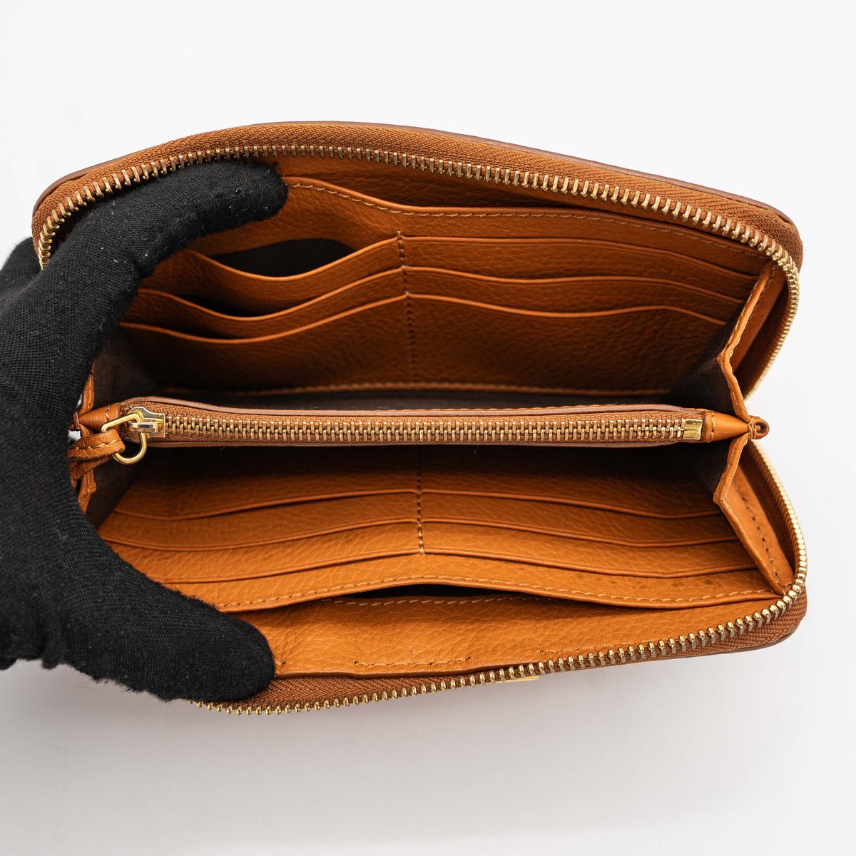 Chloé Marcie Leather Zip Wallet Tan