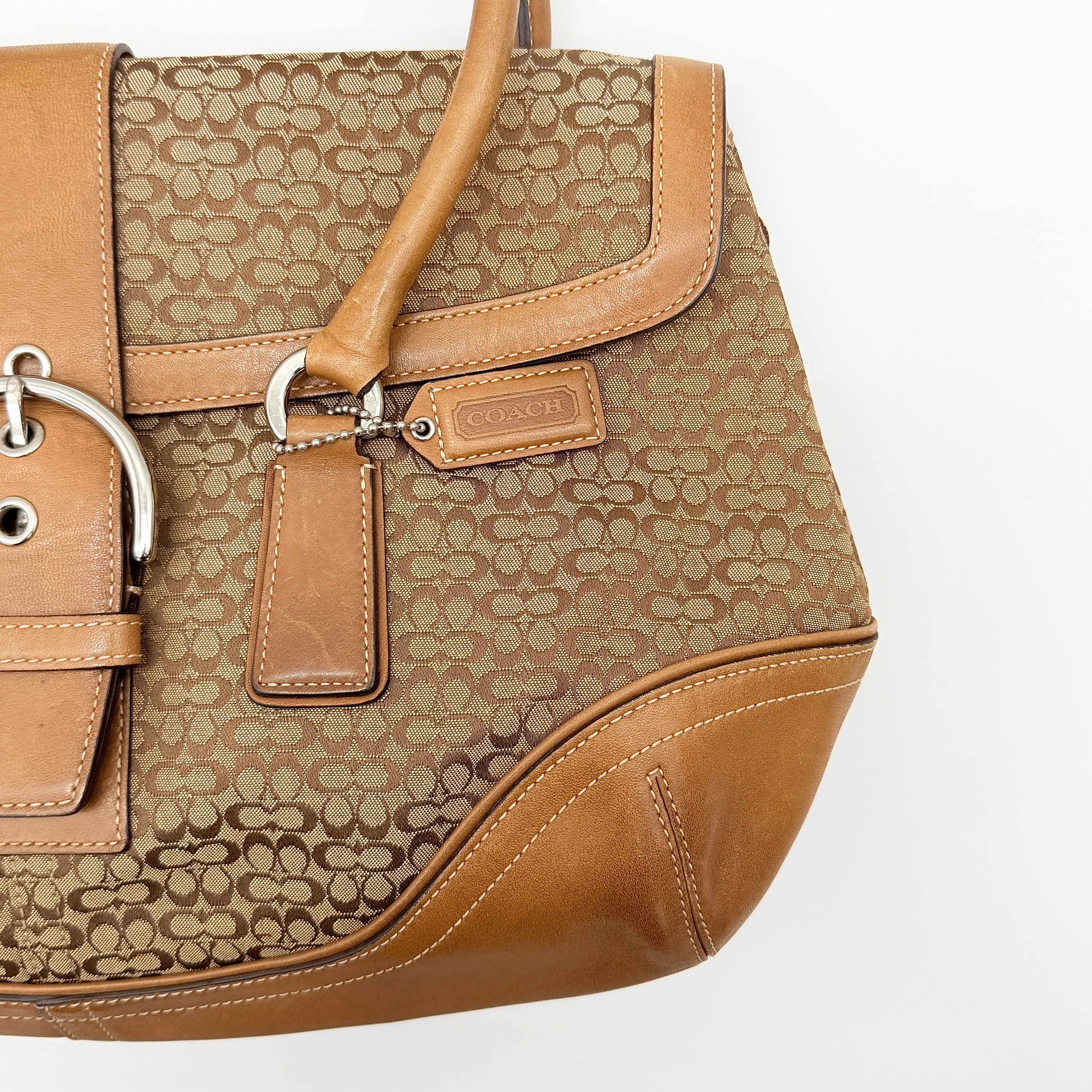 Coach Y2K Signature Soho Shoulder Bag Beige/Tan