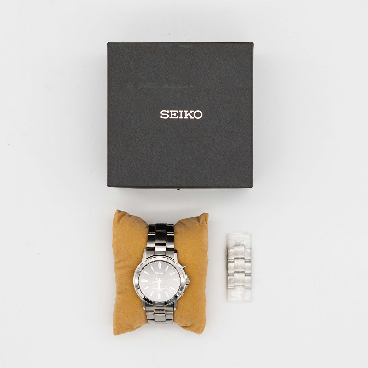 Seiko 7B52-0AF0 Black Dial Stainless Steel Watch