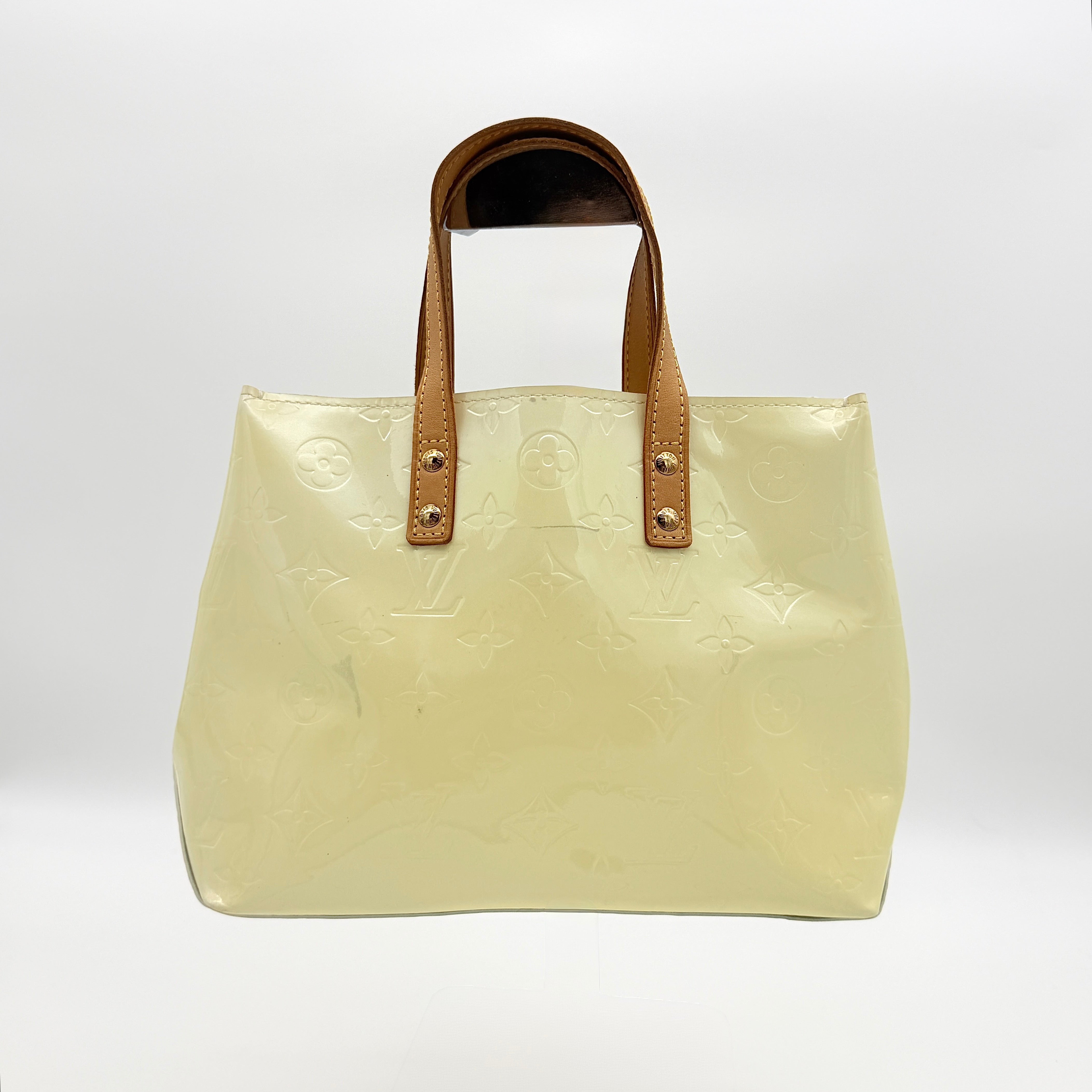 Louis Vuitton Monogram Vernis Reade PM Handbag Perle
