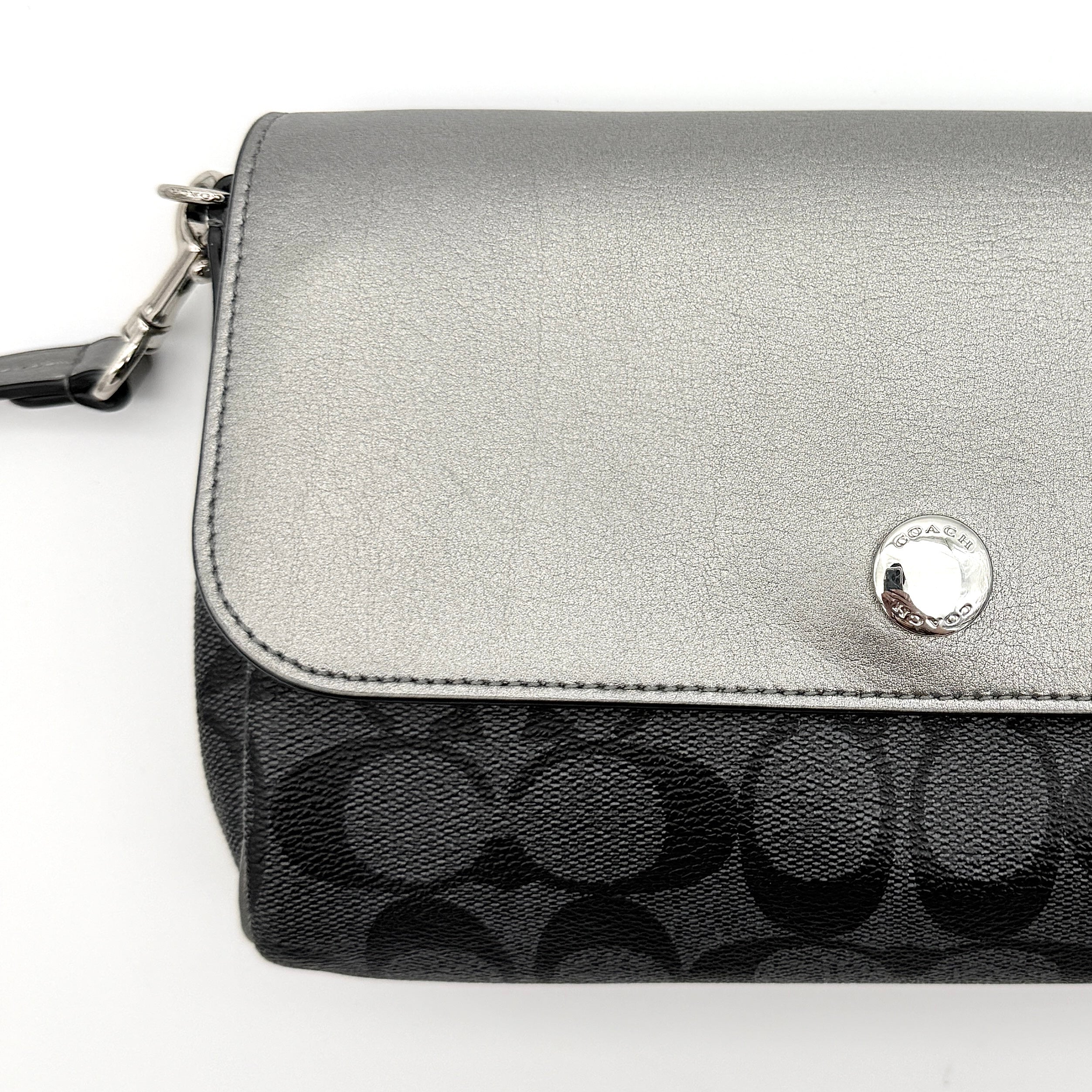 Coach Signature Reversible Flap Crossbody Bag Black/Silver