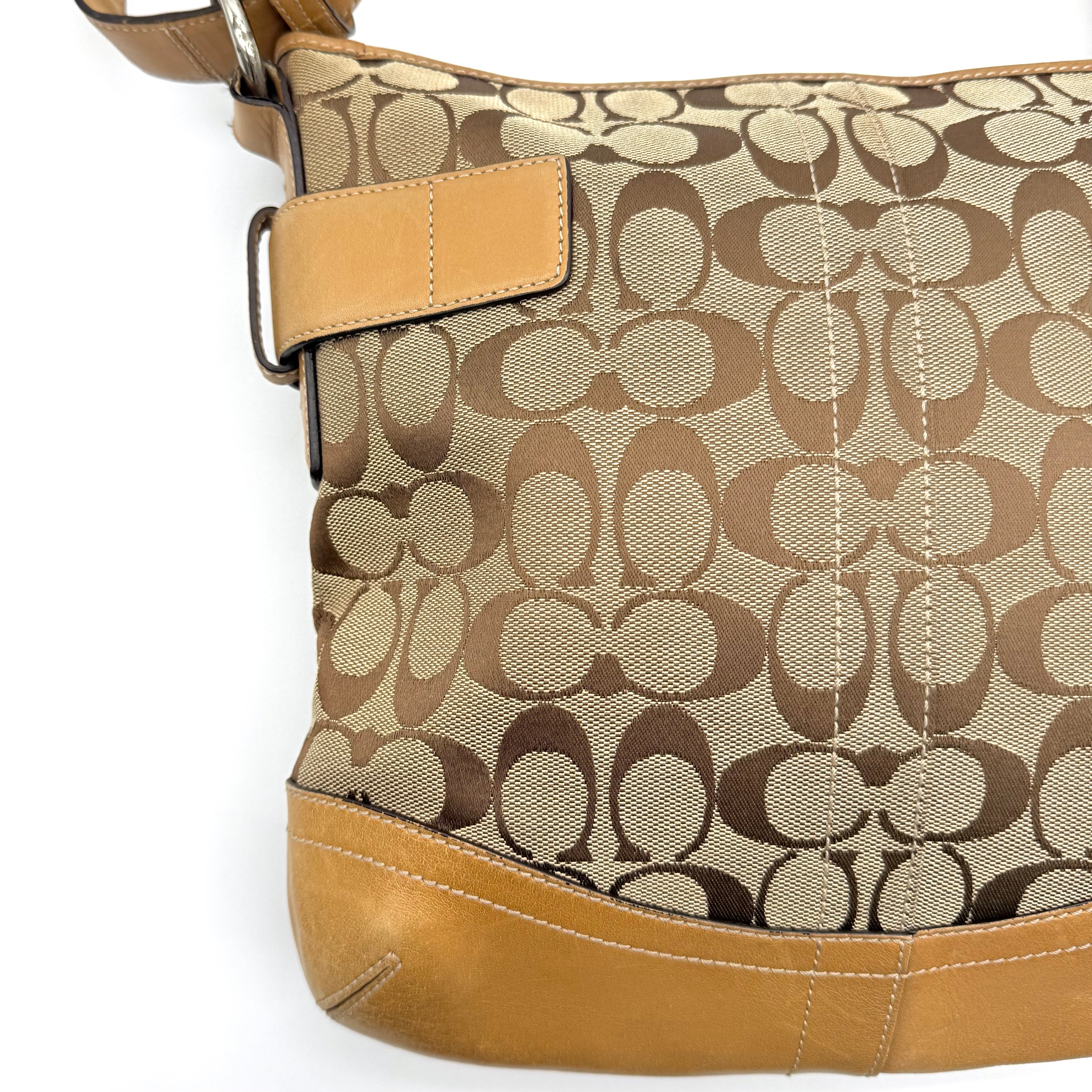 Coach 2Way Signature Canvas Shoulder Bag Beige/Tan