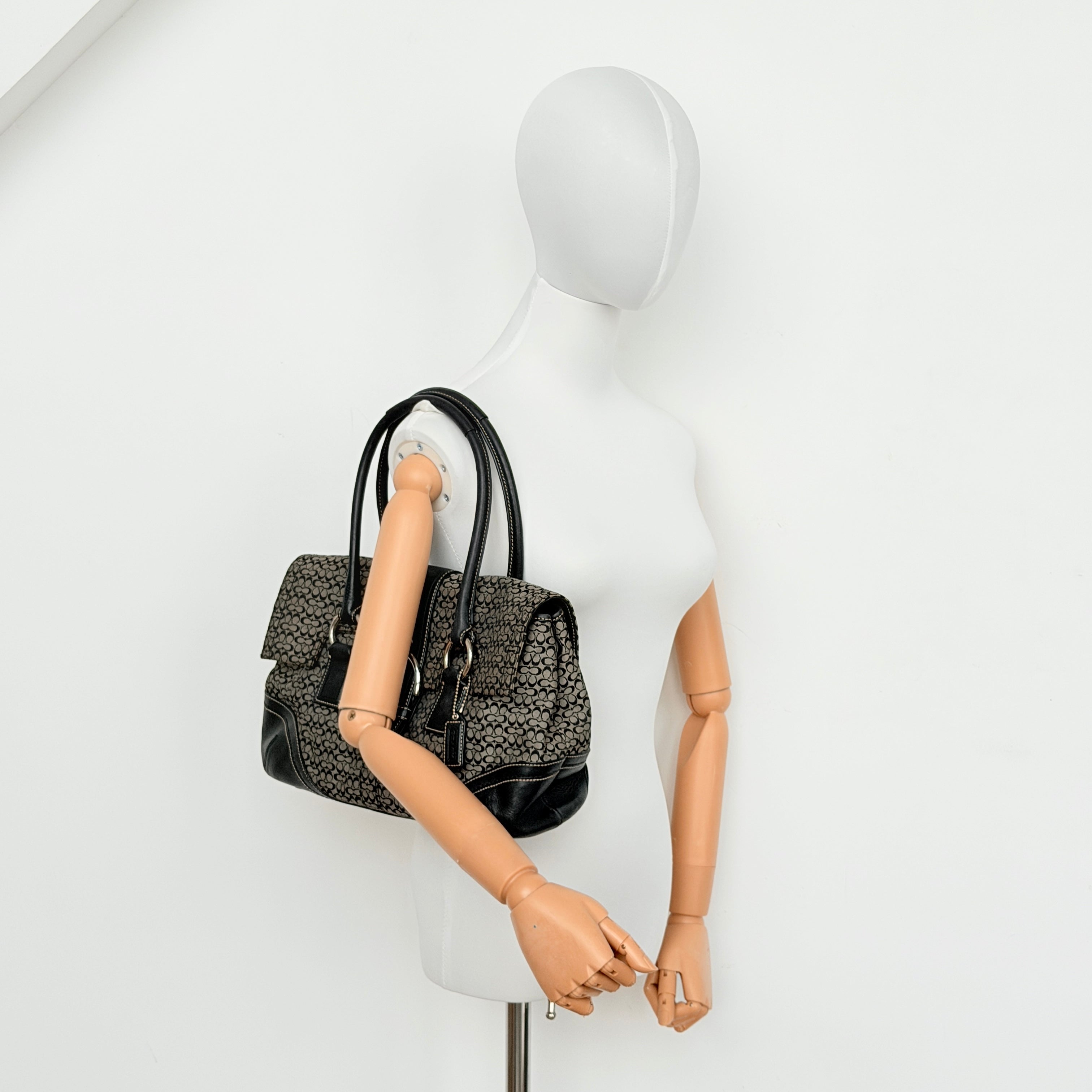 Coach Y2K Signature Soho Shoulder Bag Grey/Black