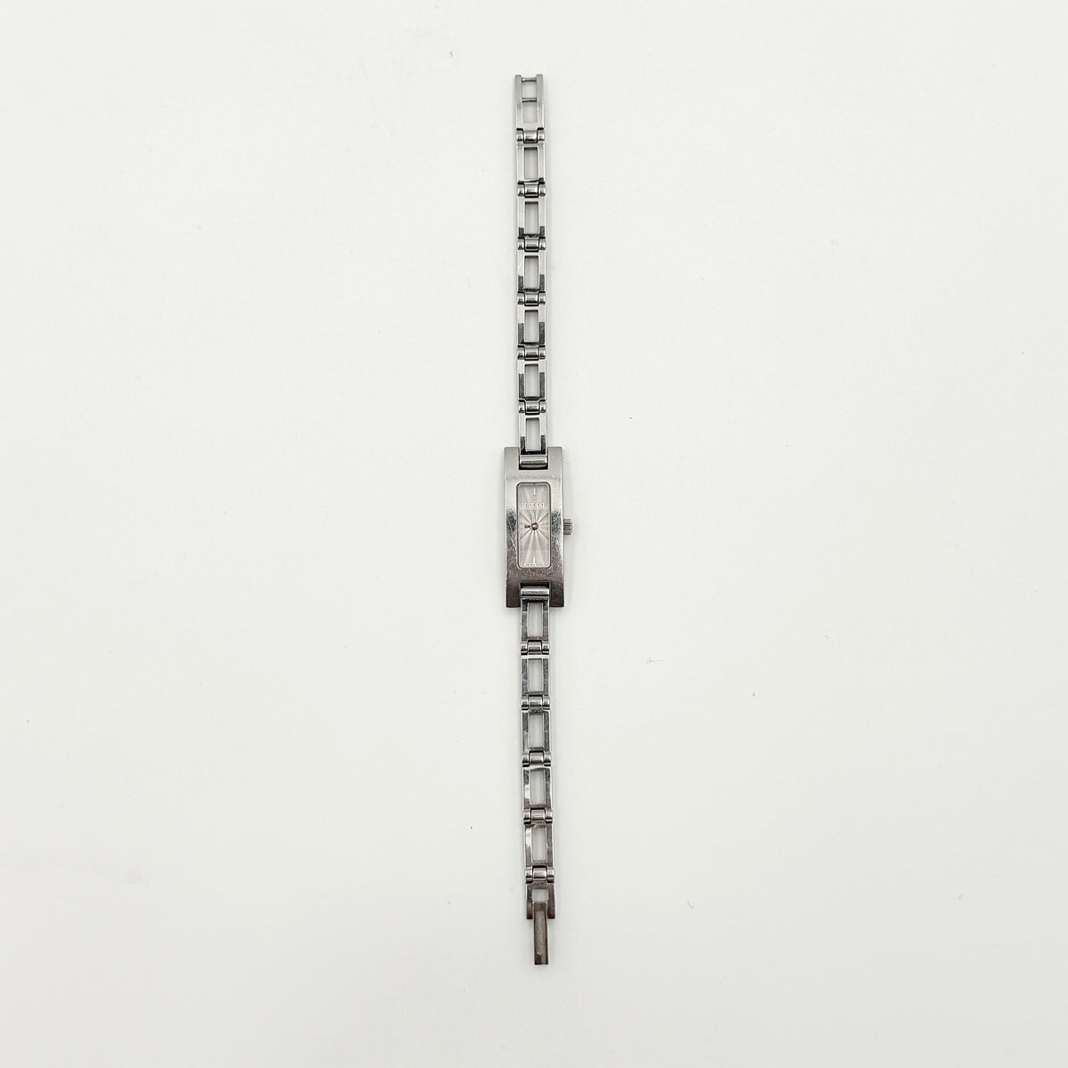 Gucci 3900L Silver Dial Stainless Steel Bangle Watch