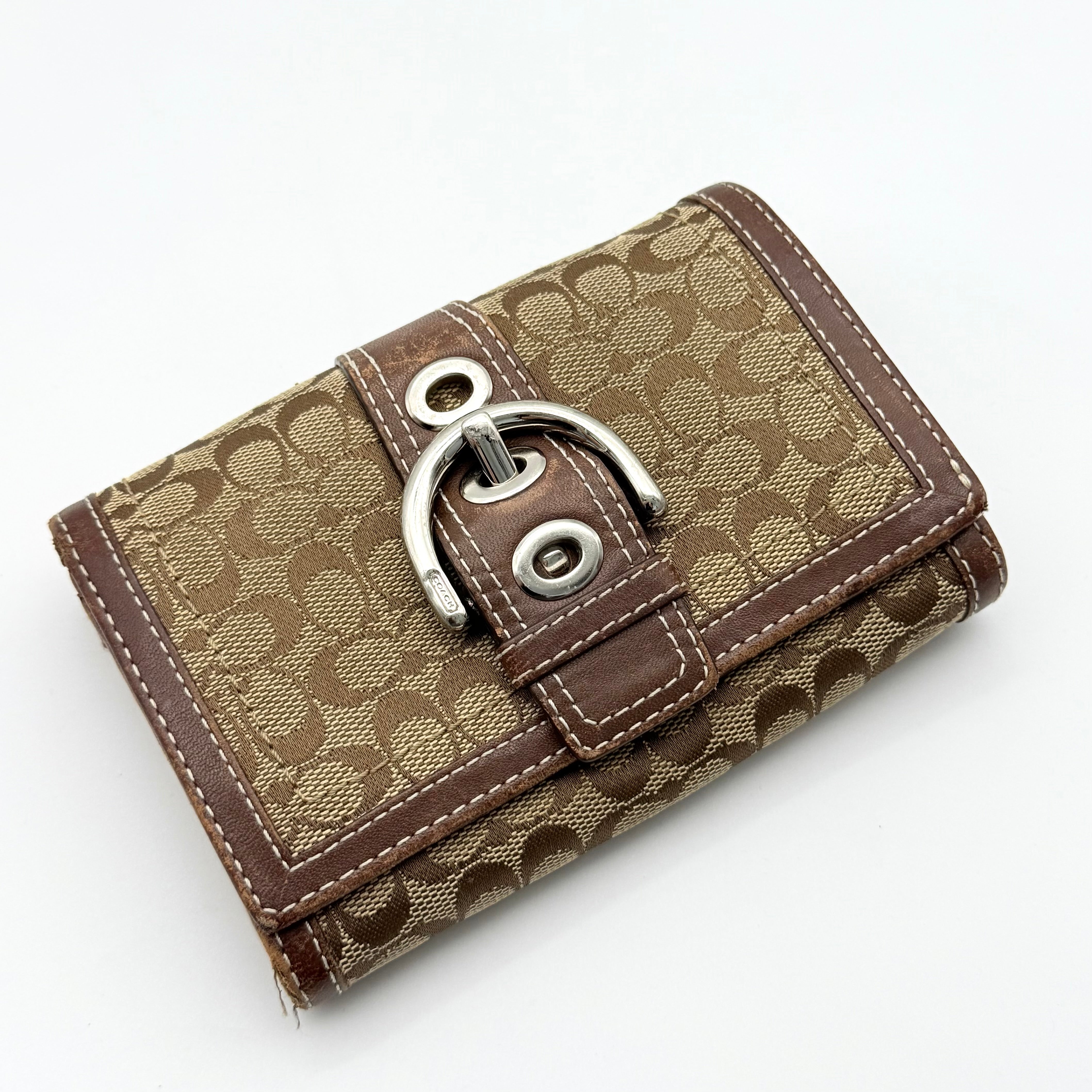 Coach Y2K Soho Buckle Wallet Beige/Brown