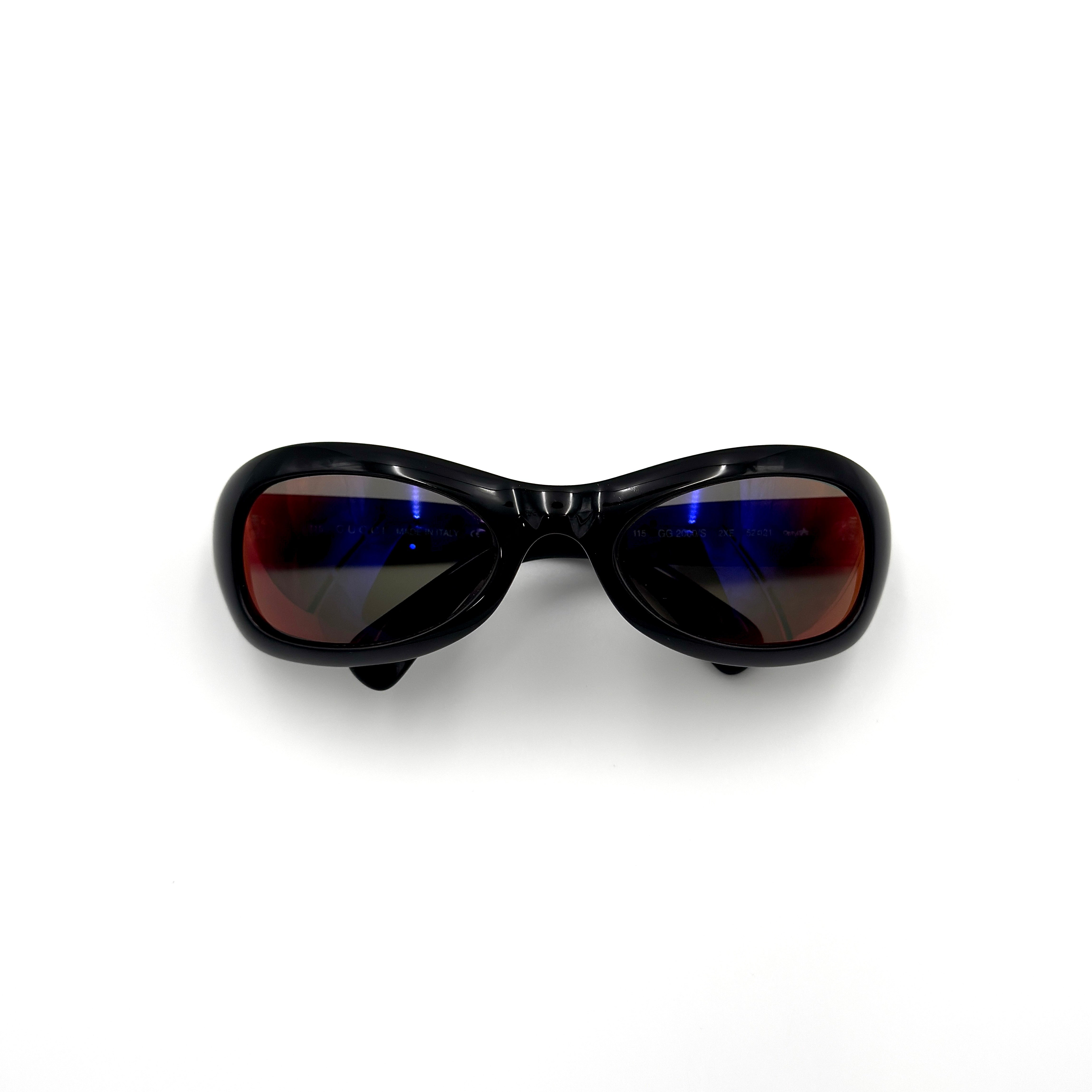Gucci GG2000/S Oval Sunglasses Black