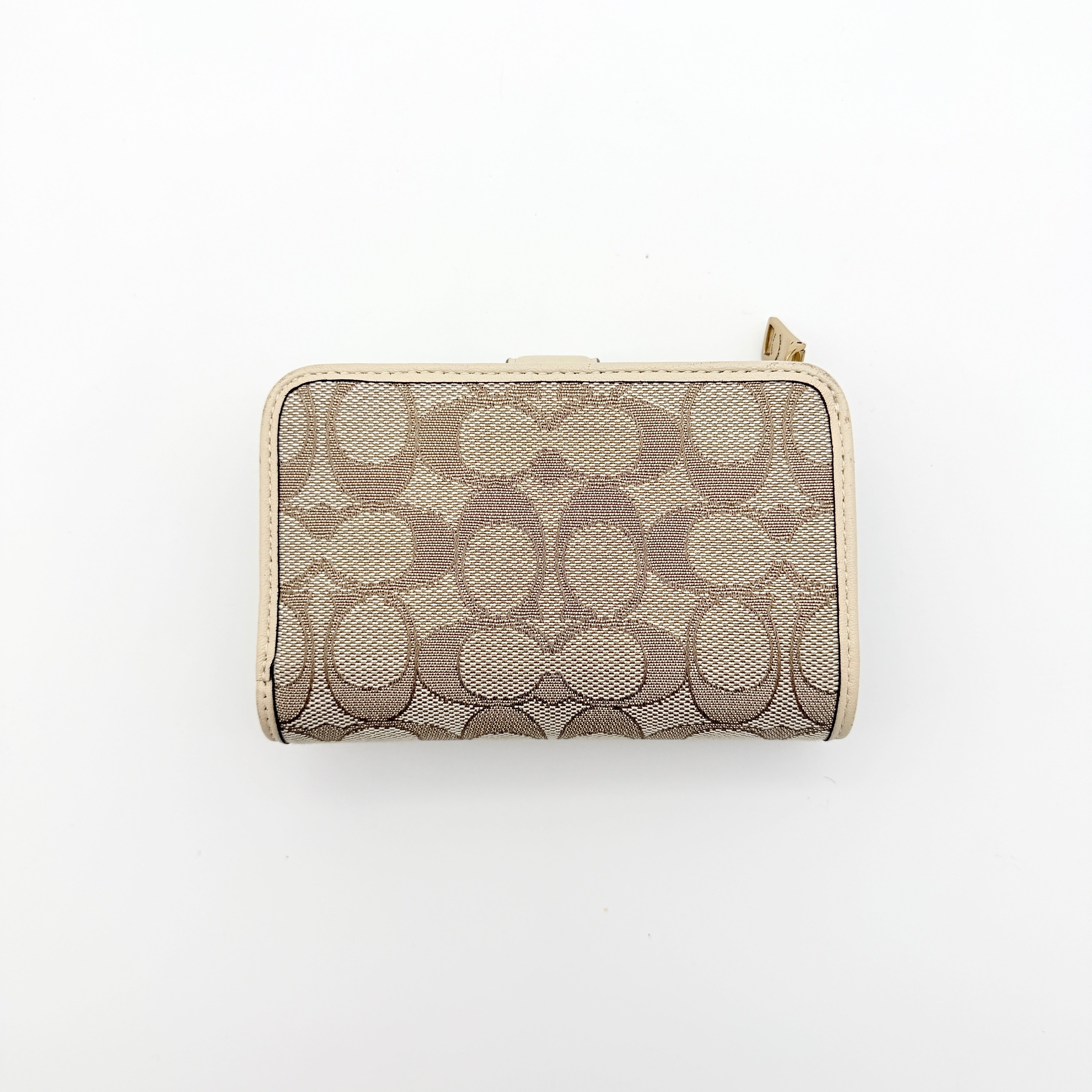 Coach Signature Tabby Medium Wallet Grey/Beige