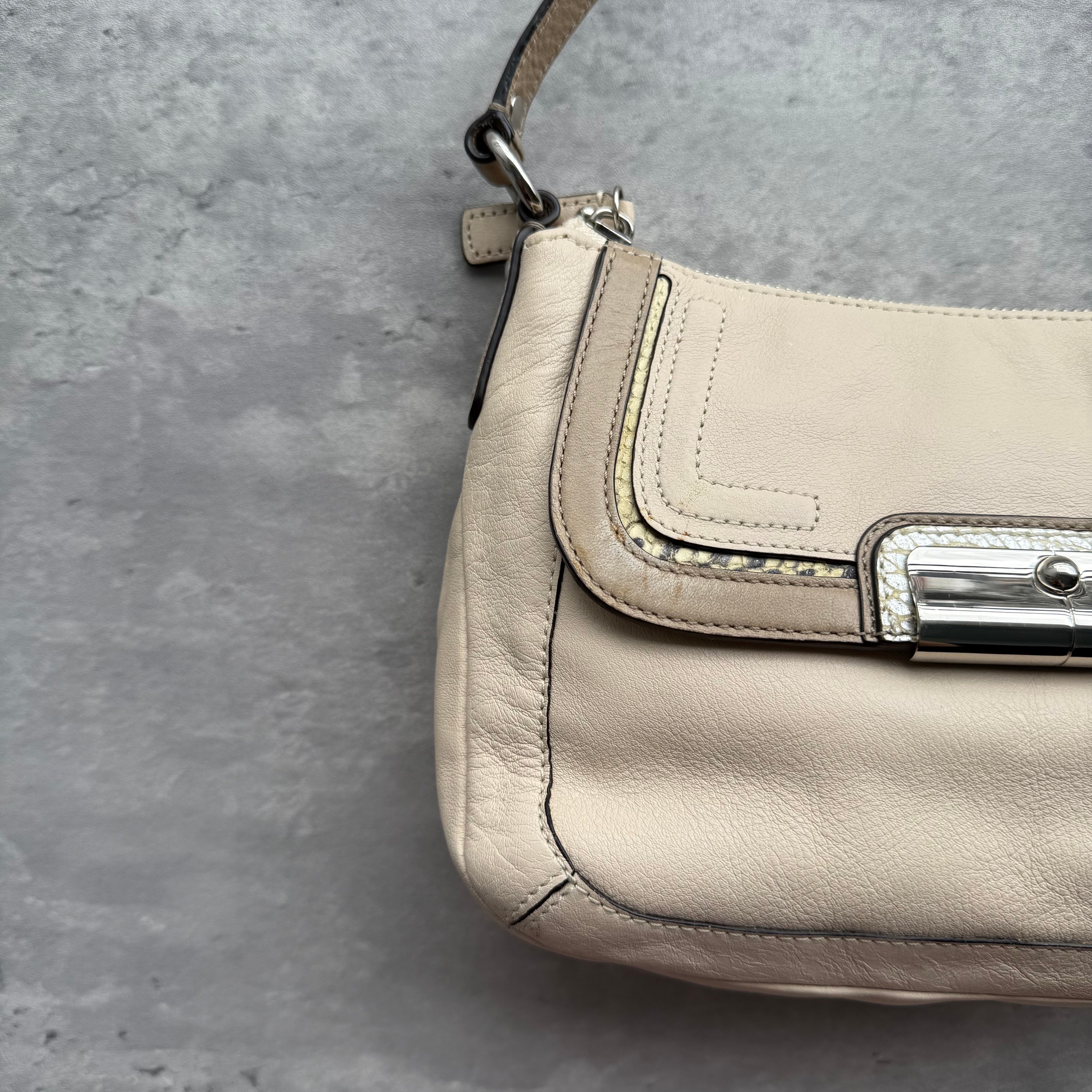 Coach Kristin Hobo ShoulderBag Cream