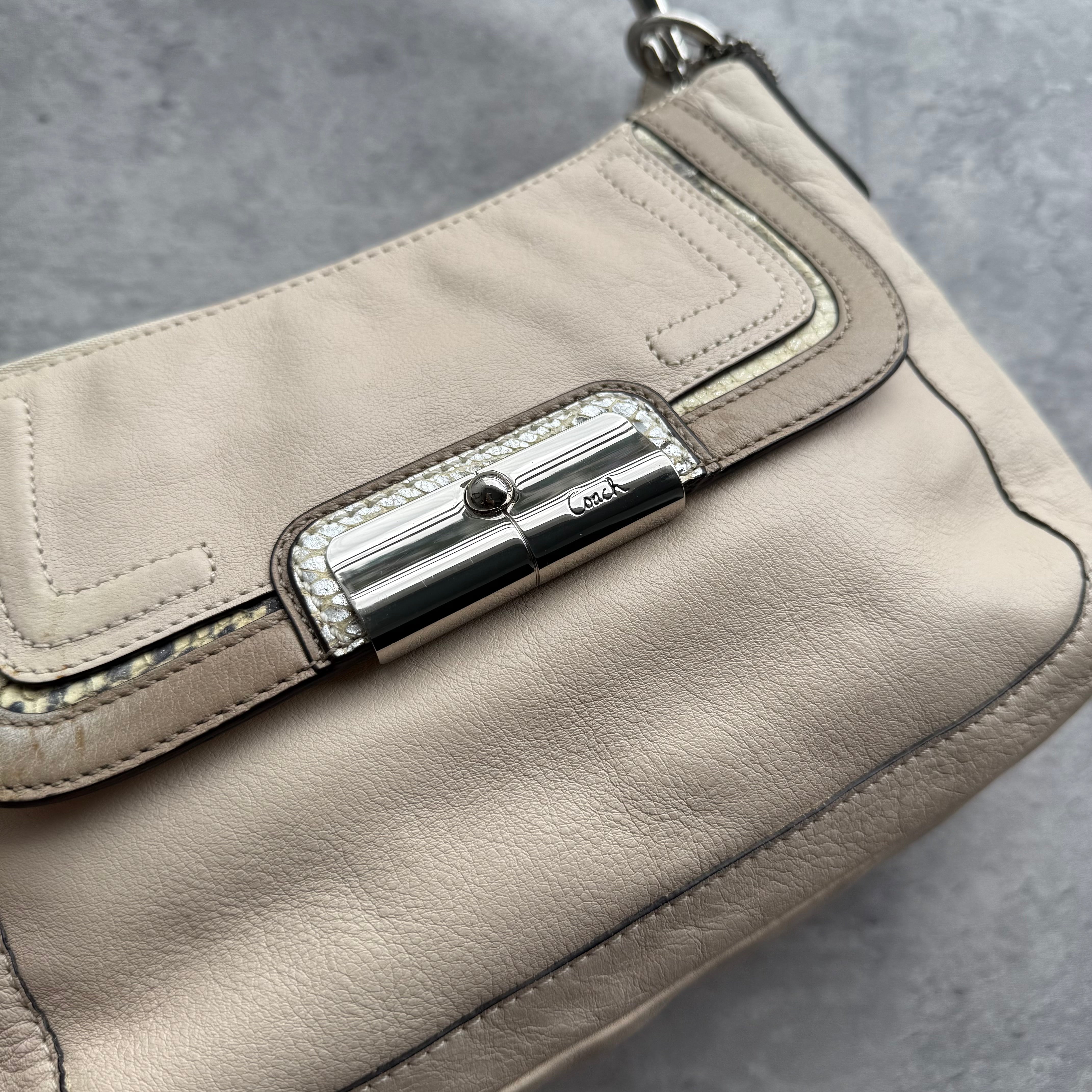 Coach Kristin Hobo ShoulderBag Cream