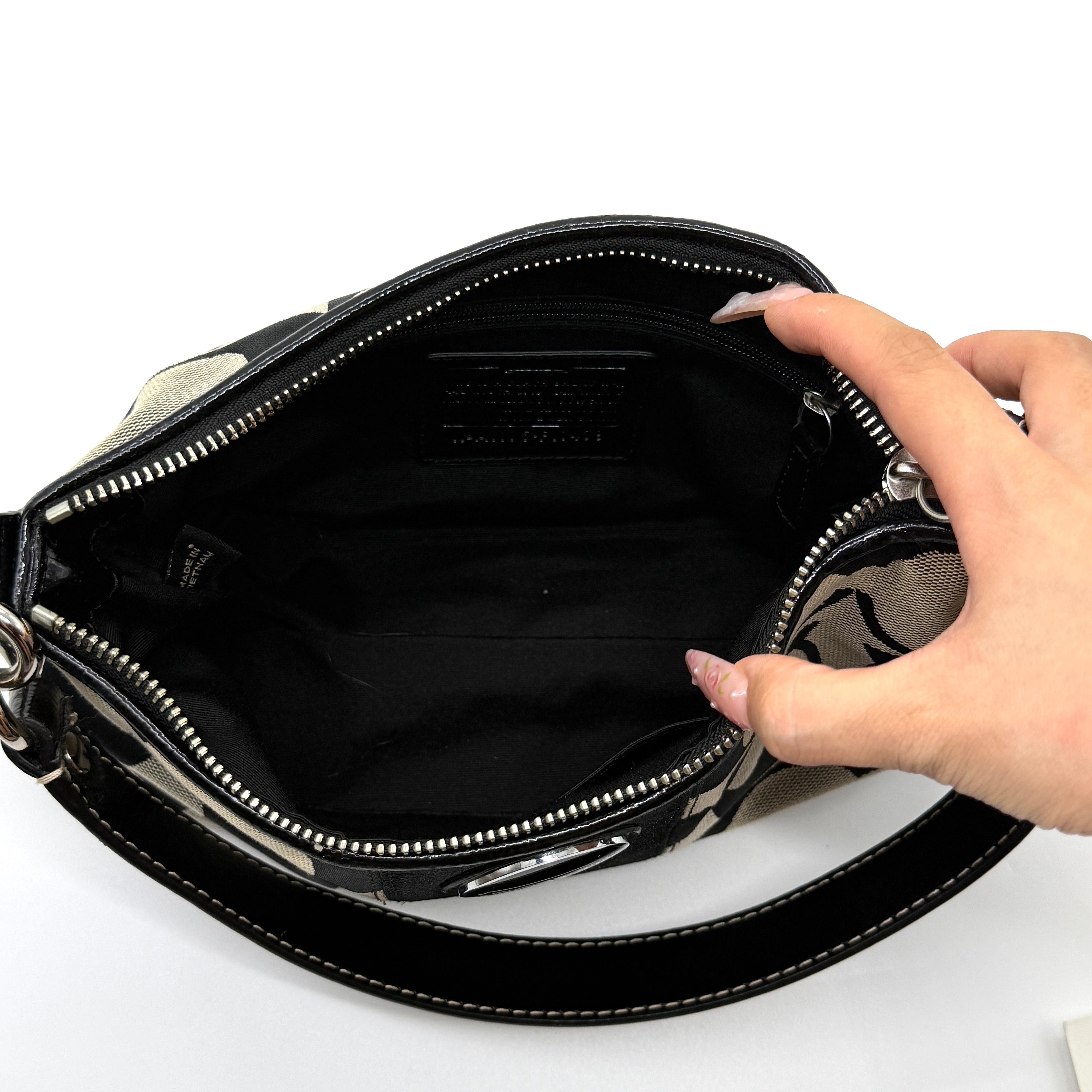 Coach 2Way Signature Strip Shoulder Bag Grey/Black