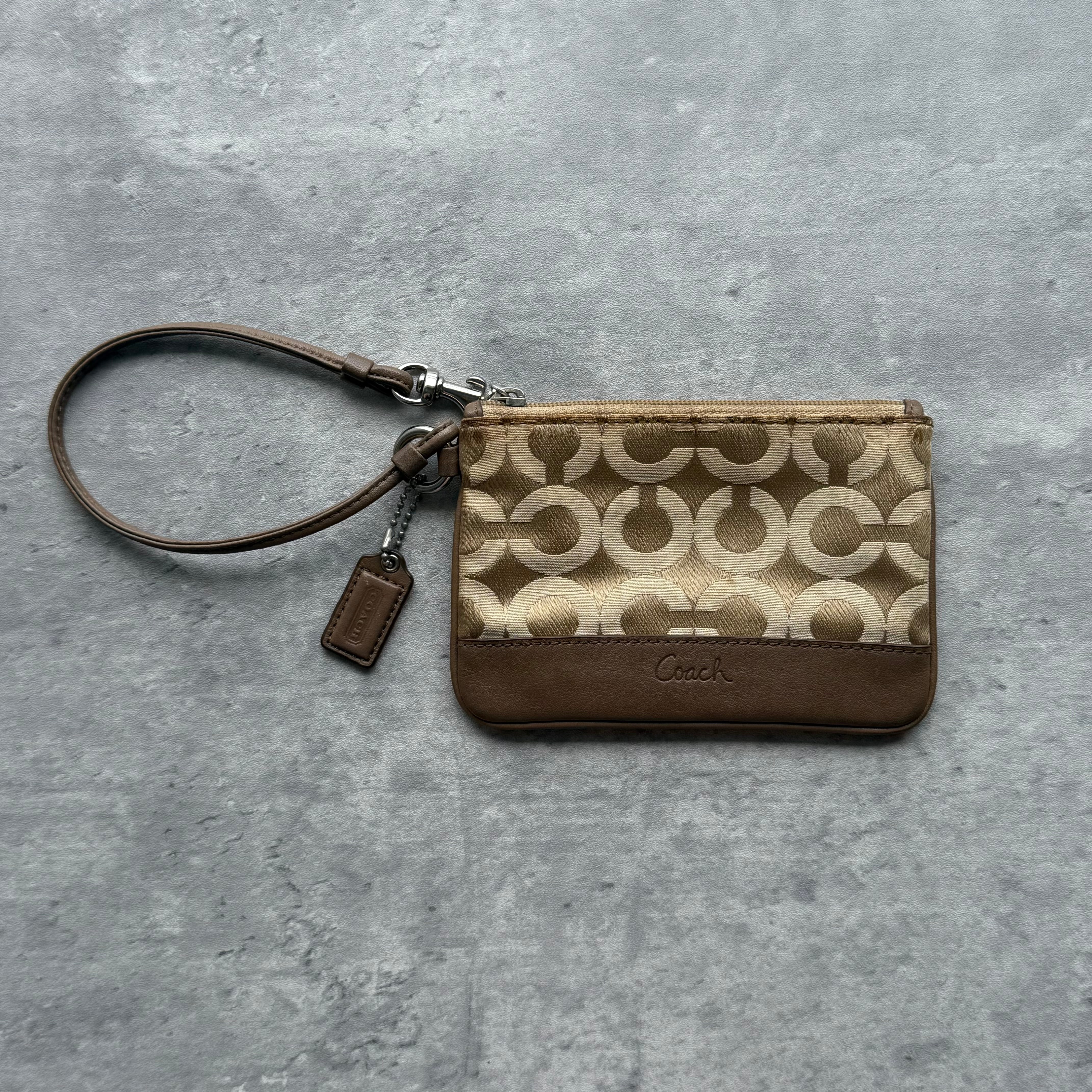Coach Signature Canvas Wristlet Brown/Tan