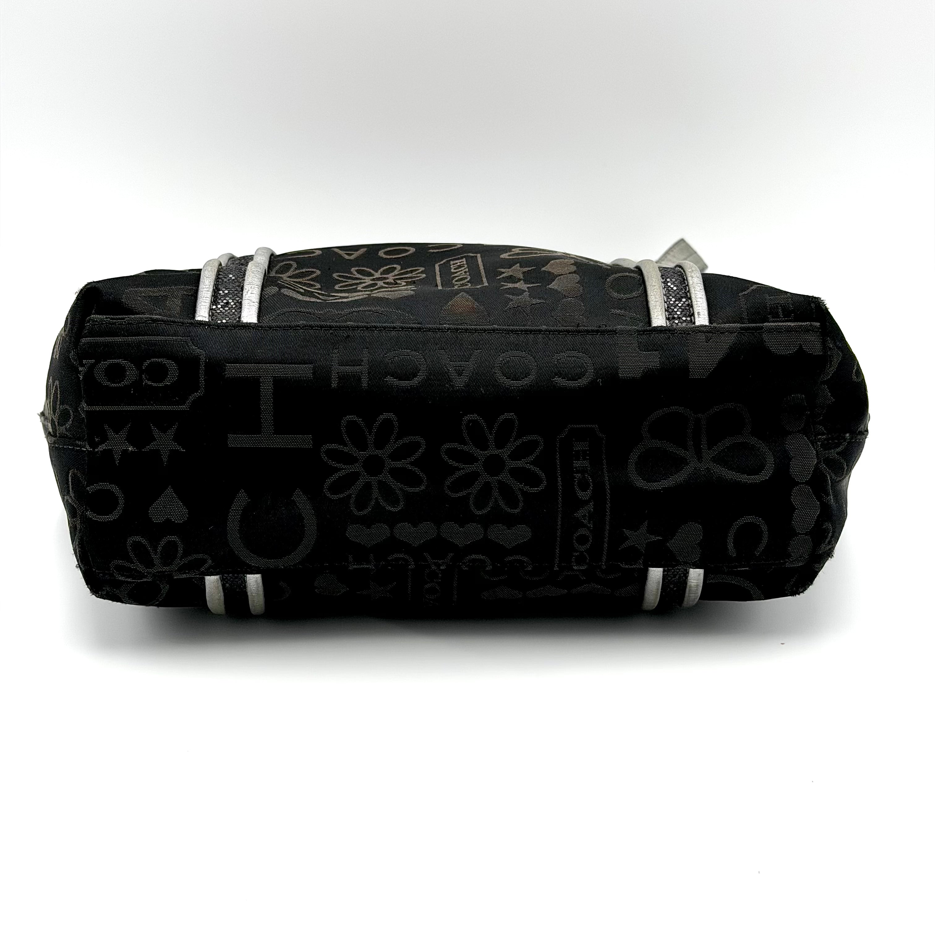 Coach Poppy Bandana Glitter Graffiti Tote Bag Black