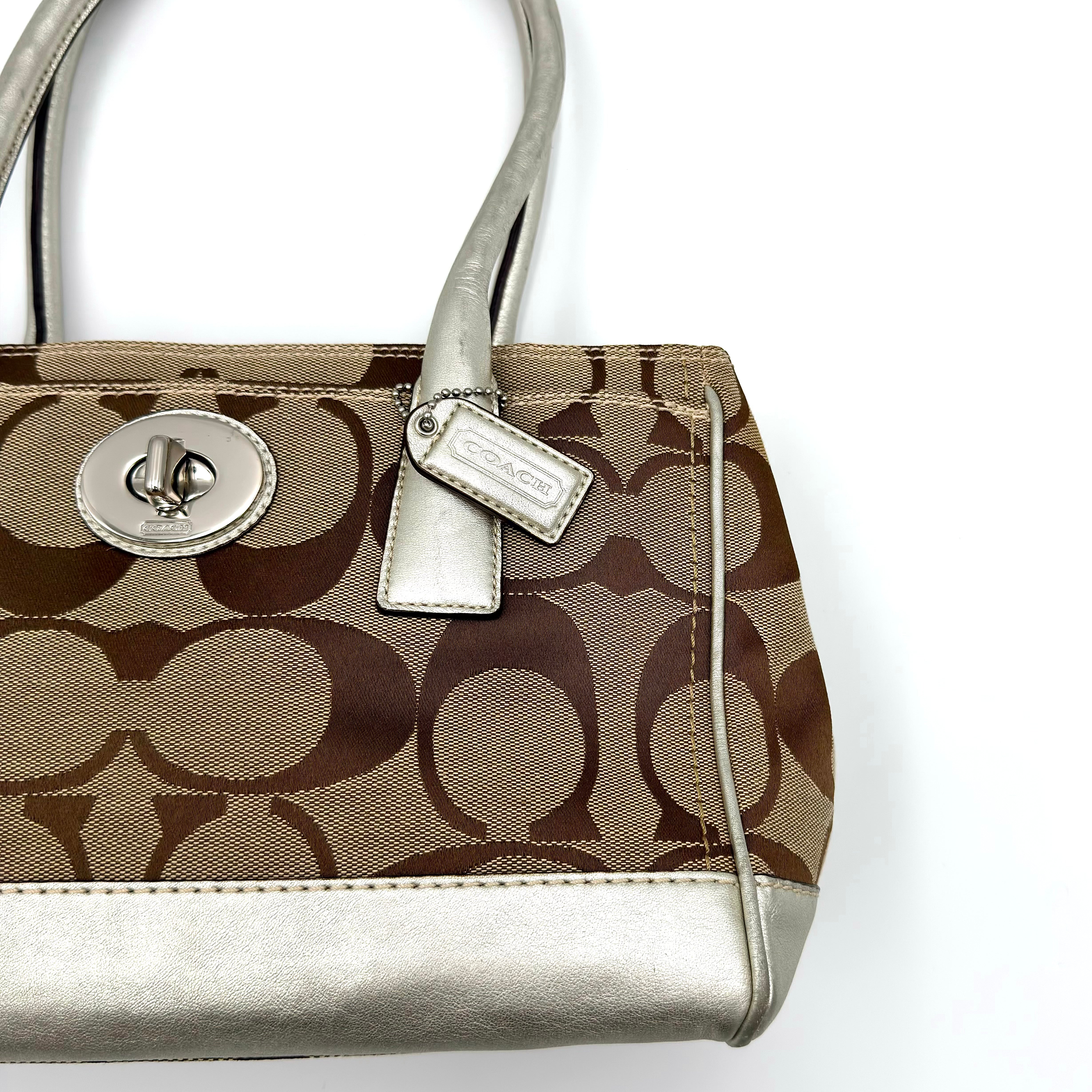 Coach Signature Hampton Madeline Handbag Beige/Silver