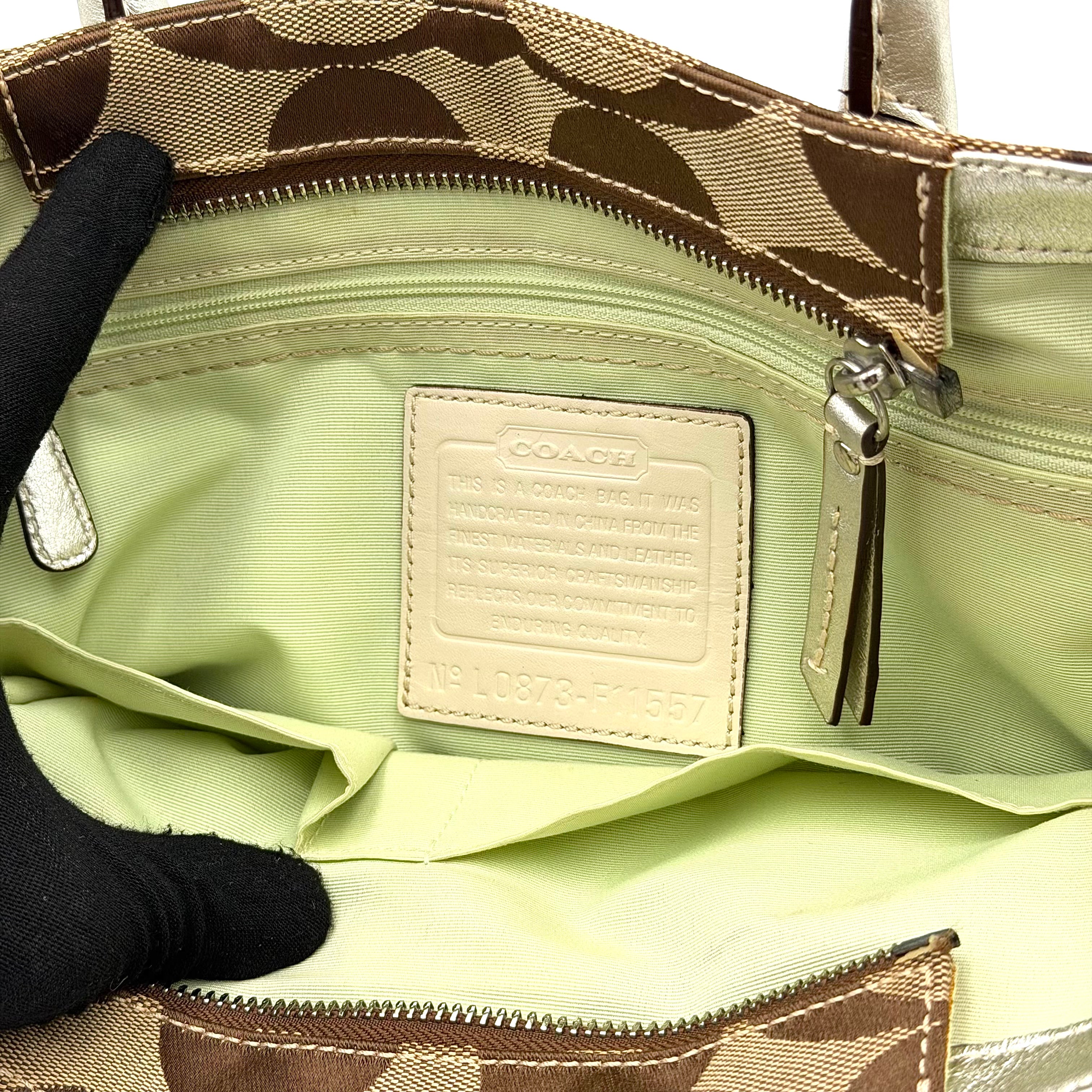 Coach Signature Hampton Madeline Handbag Beige/Silver