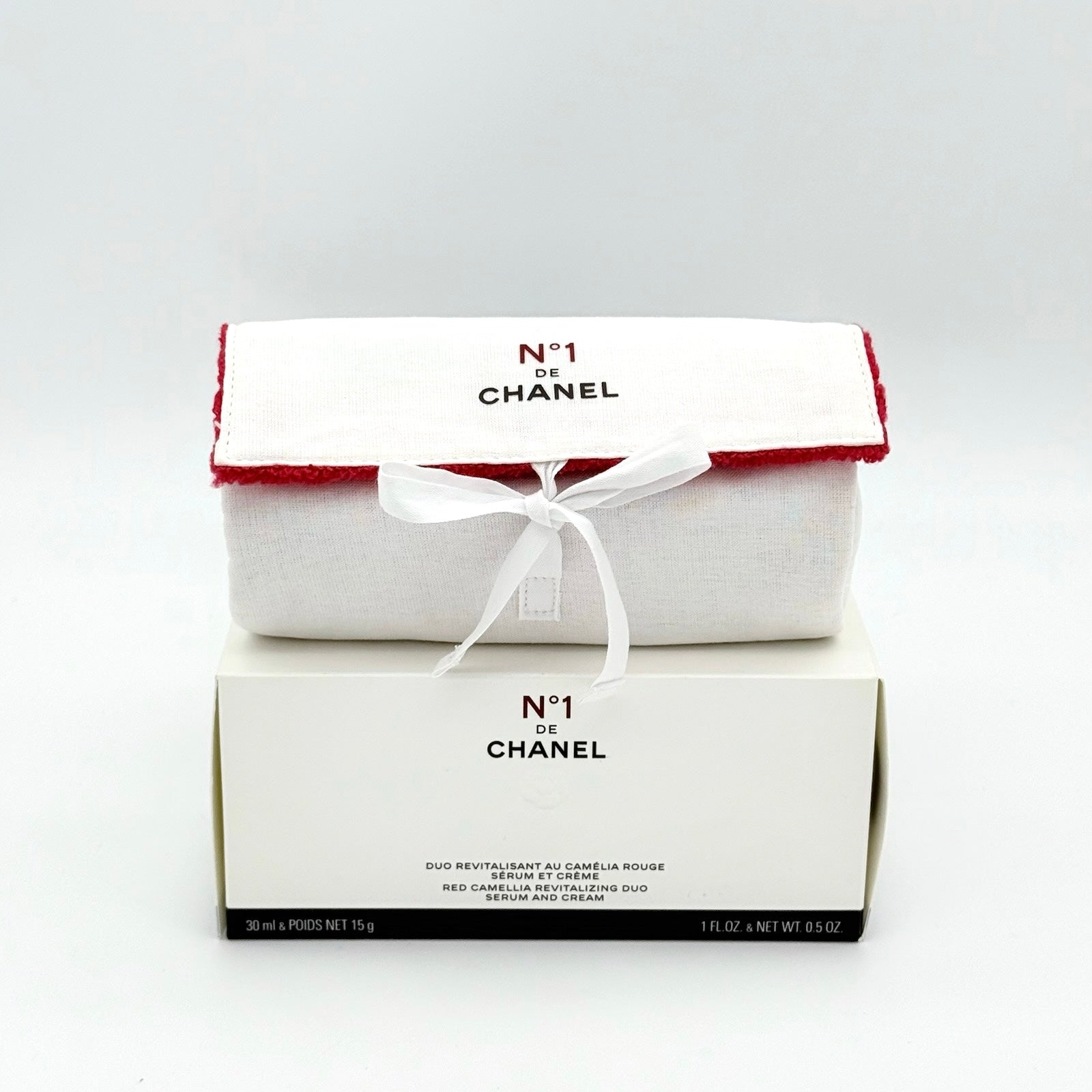 Chanel N°1 de Chanel Roll Cotton Pouch White/Red
