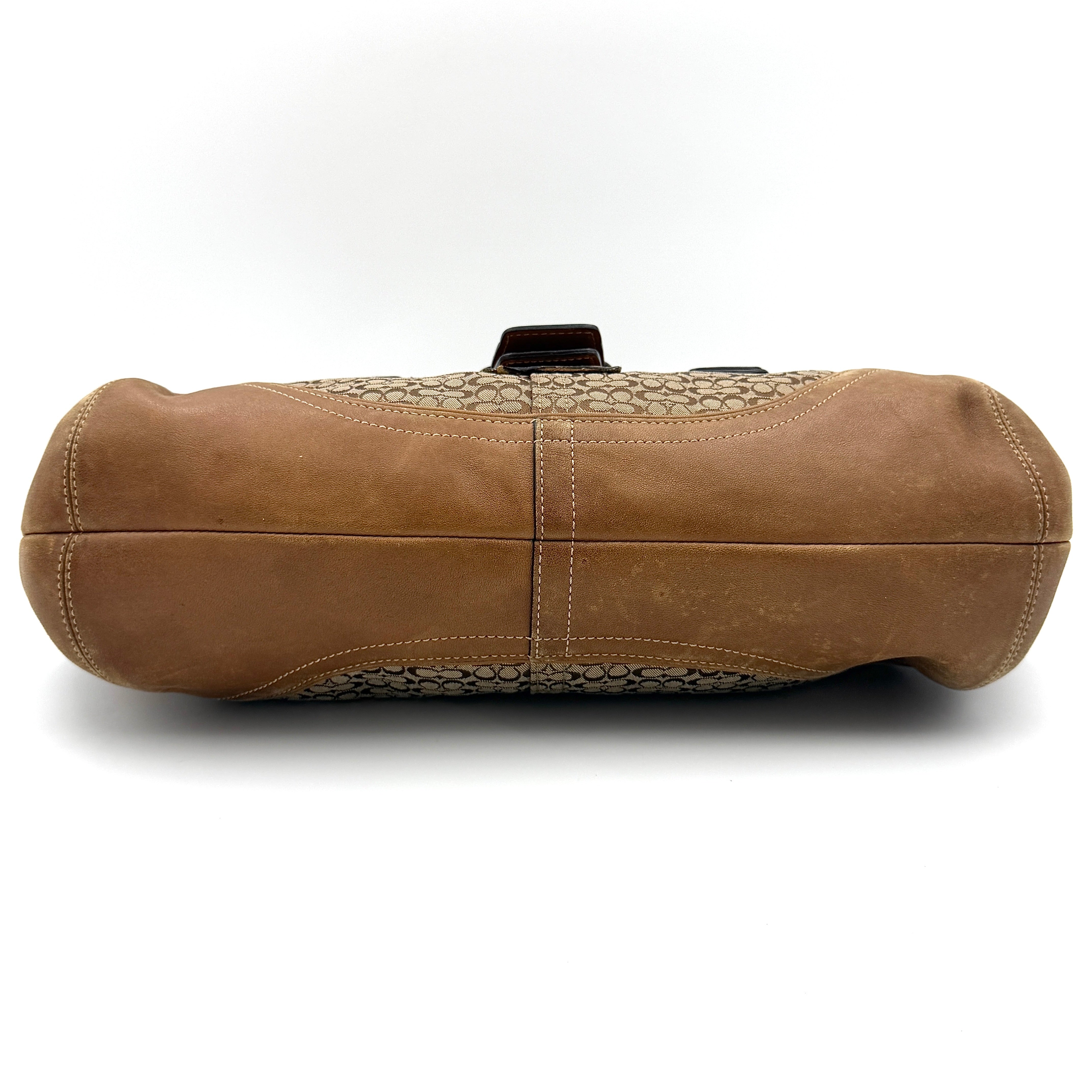 Coach Y2K Signature Soho Shoulder Bag Beige/Tan