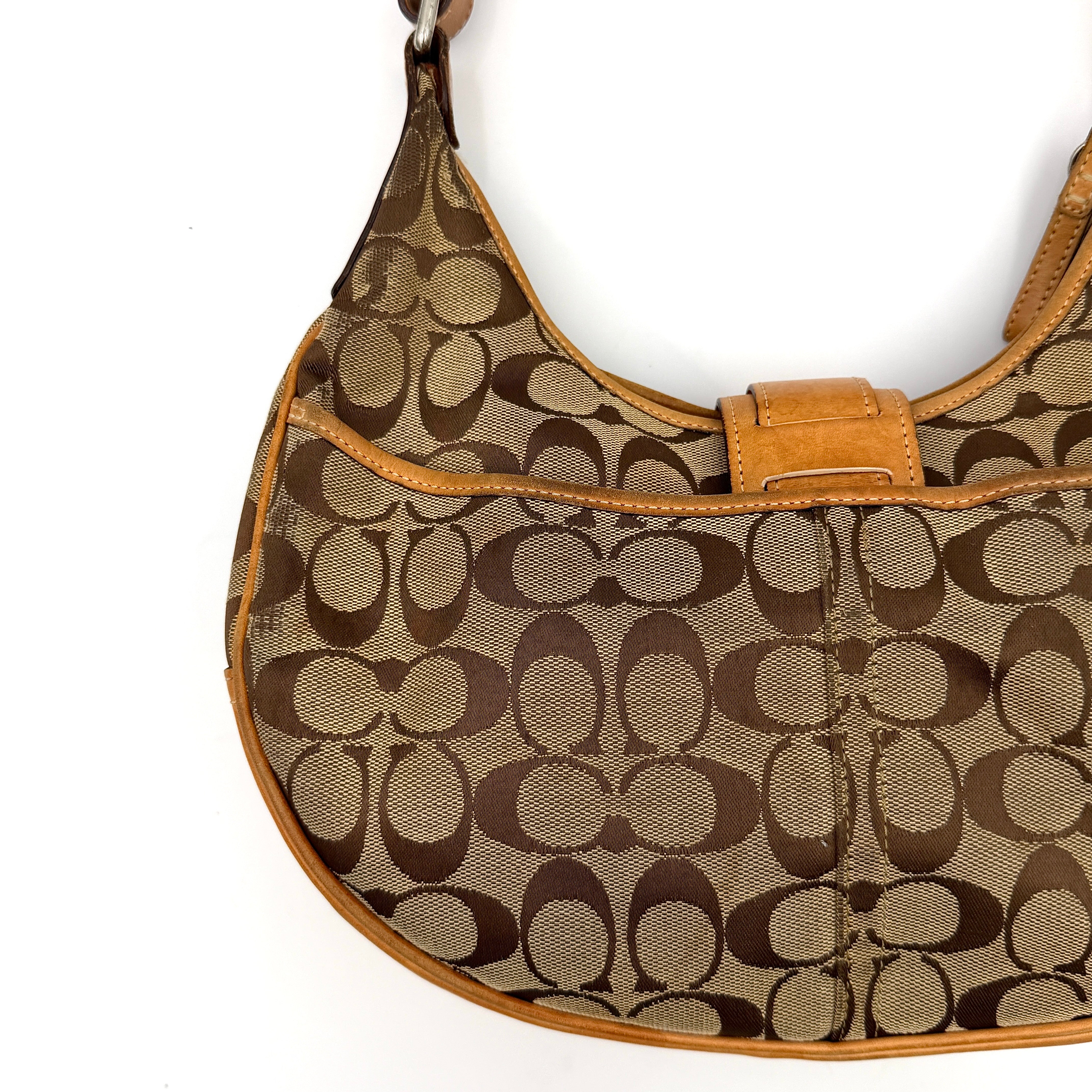 Coach Y2K Signature Hobo Buckle Shoulder Bag Beige/Tan