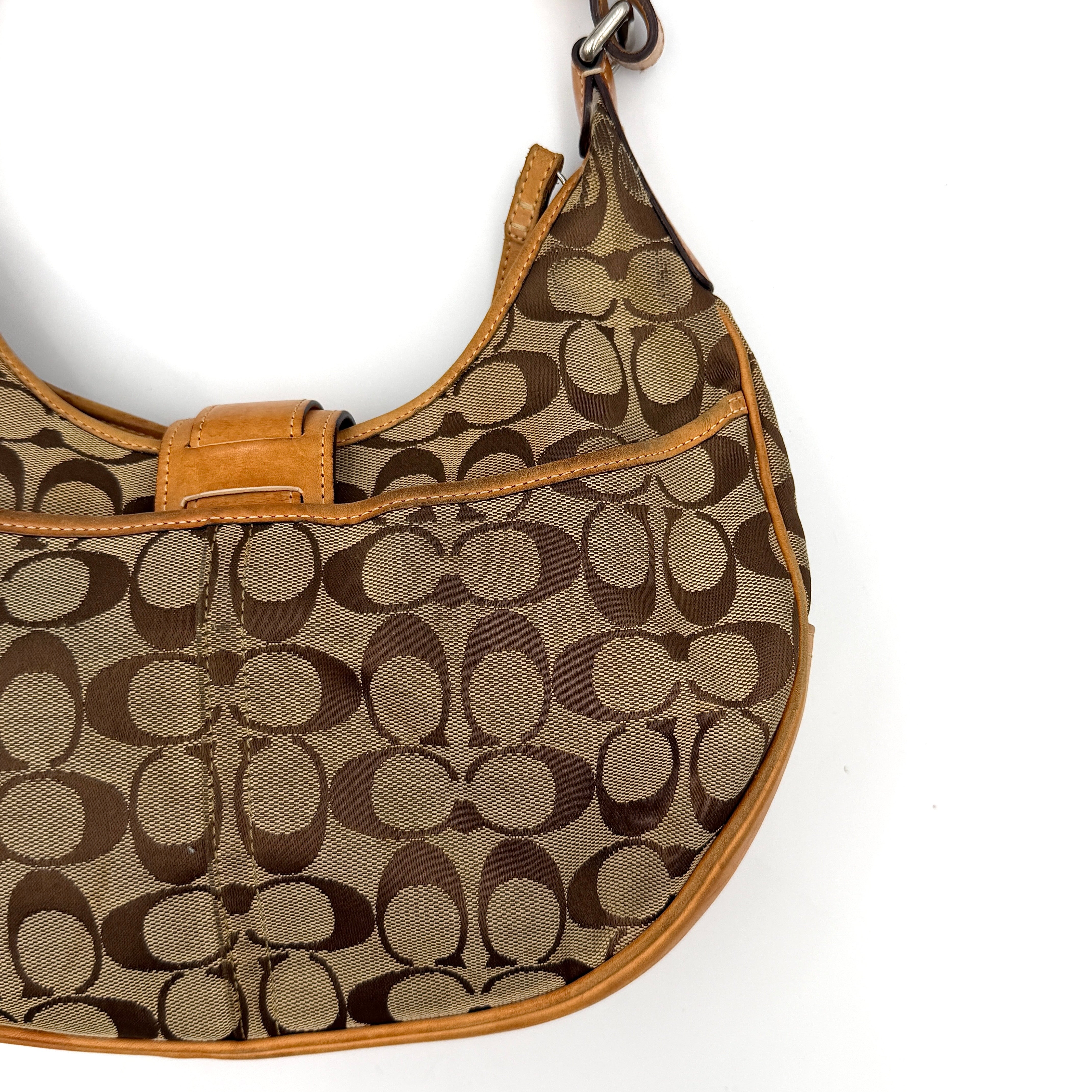Coach Y2K Signature Hobo Buckle Shoulder Bag Beige/Tan