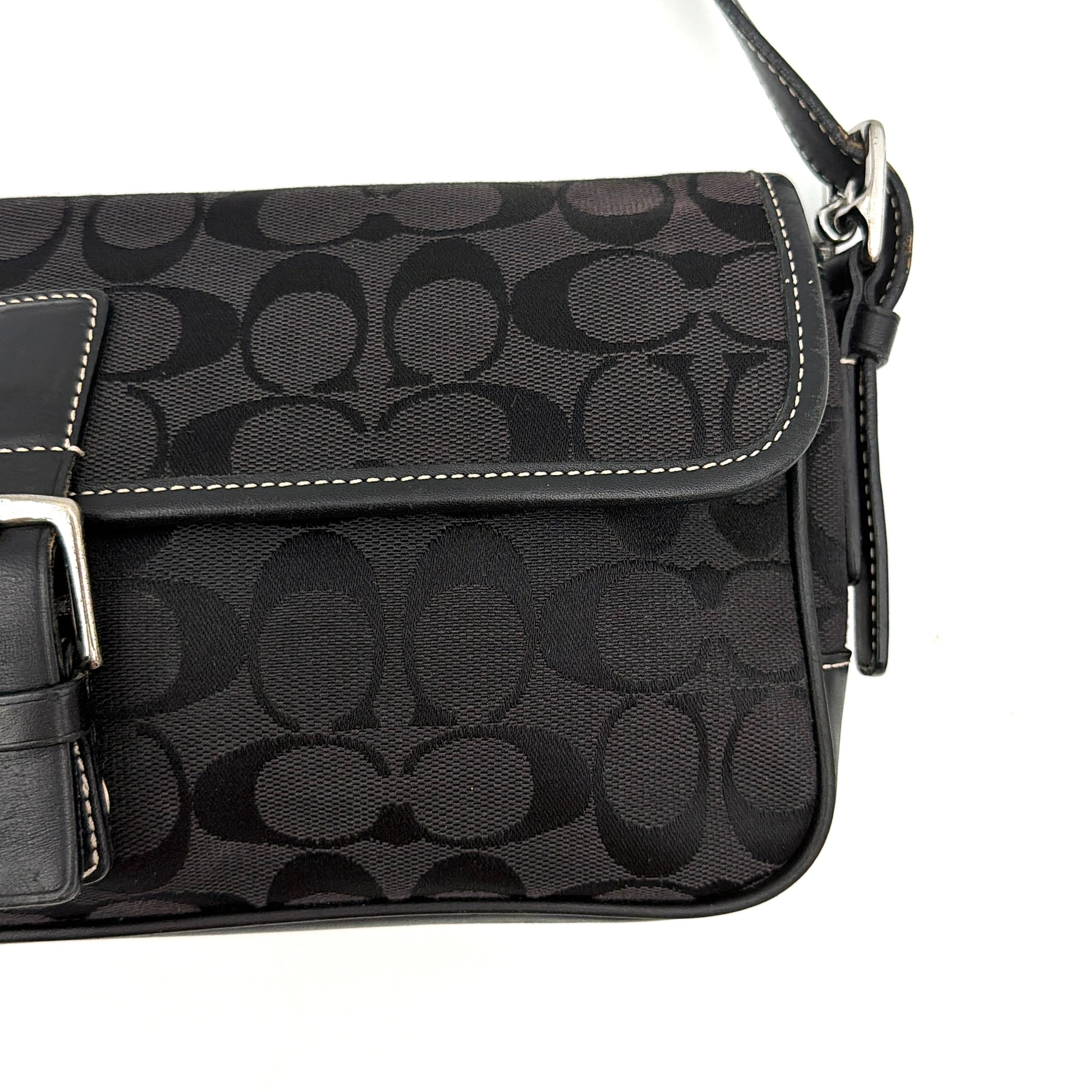 Coach Signature Hampton Baguette Shoulder Bag Black