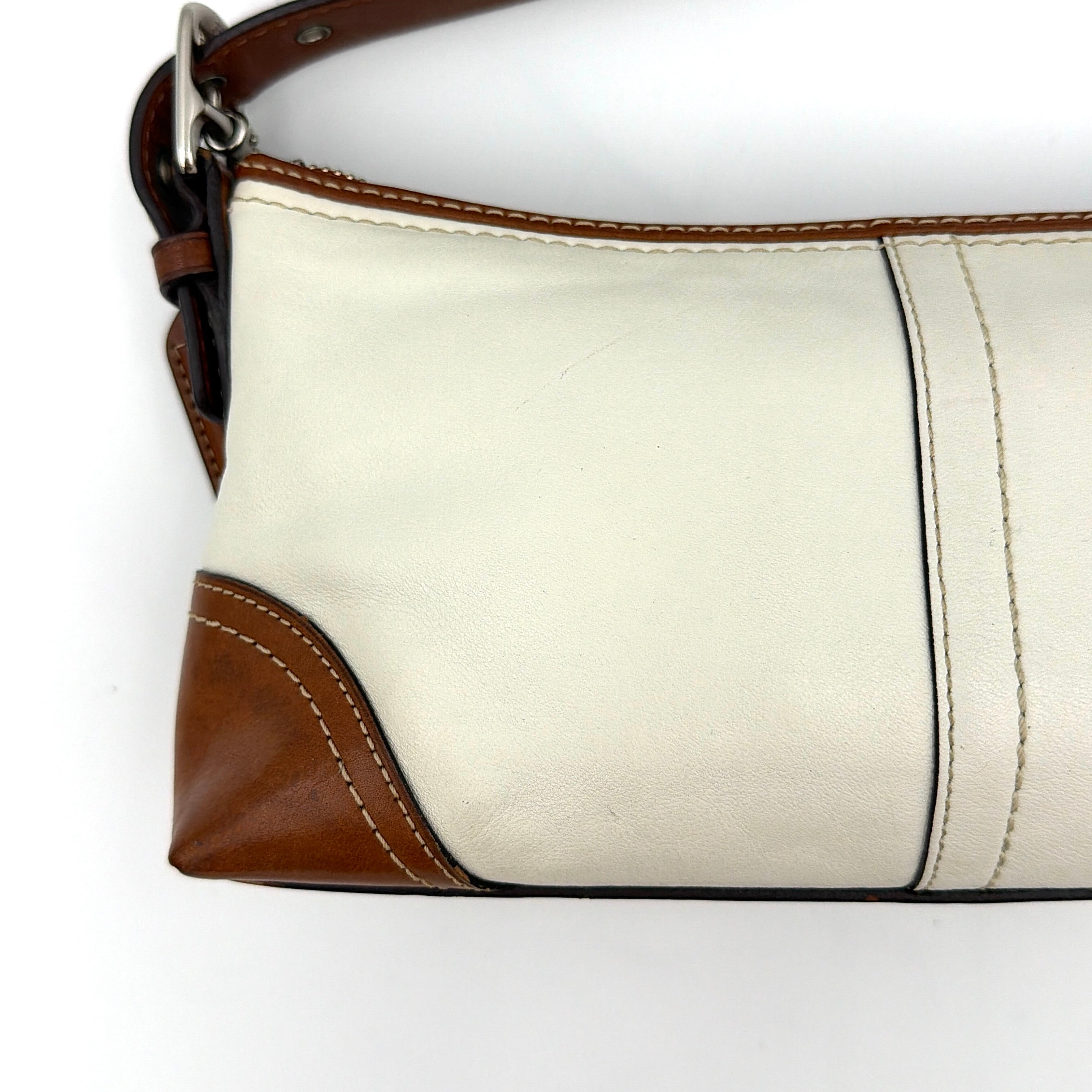 Coach Y2K Hampton Demi Baguette Shoulder Bag Cream/Tan