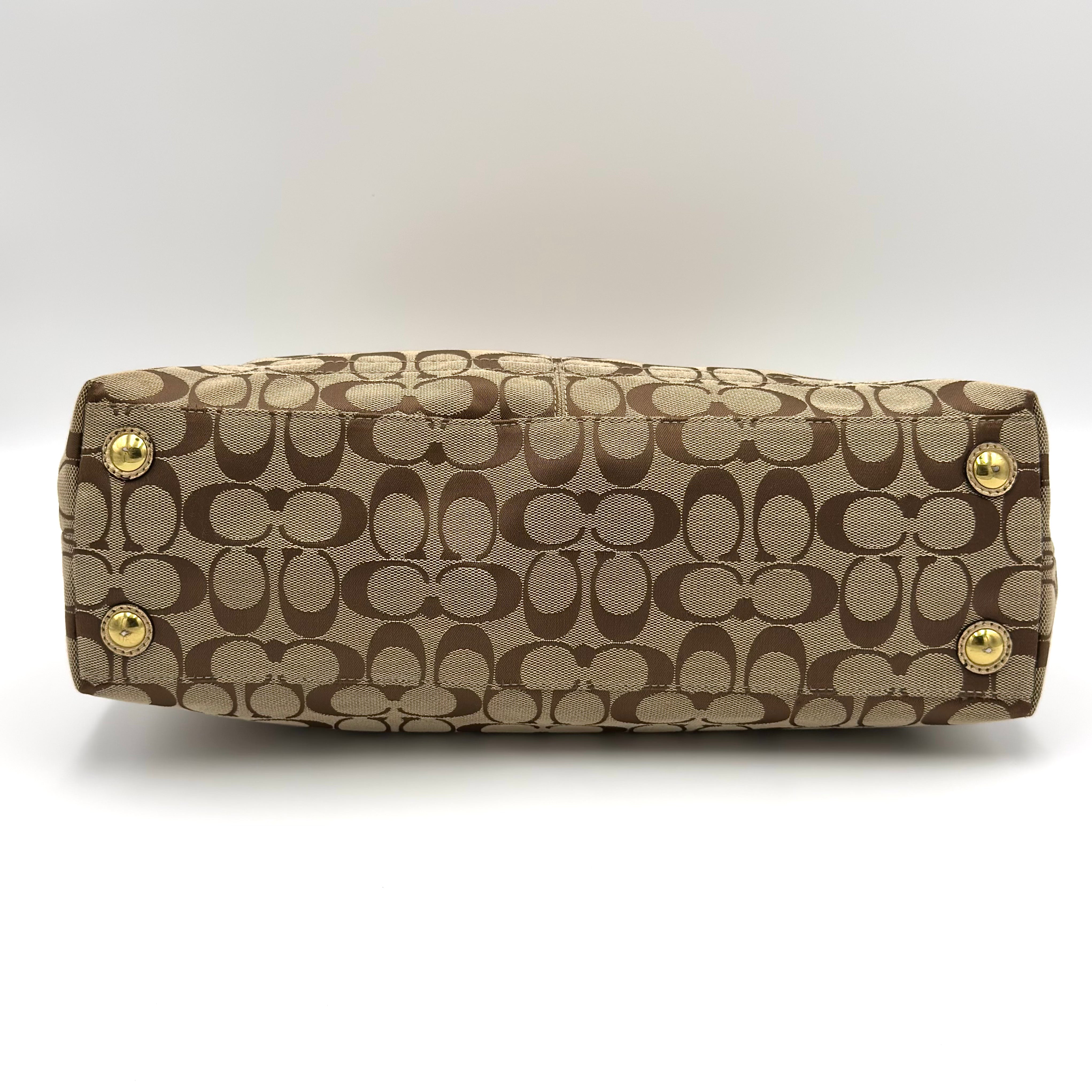 Coach Signature Penelope Shoulder Bag Beige/Gold