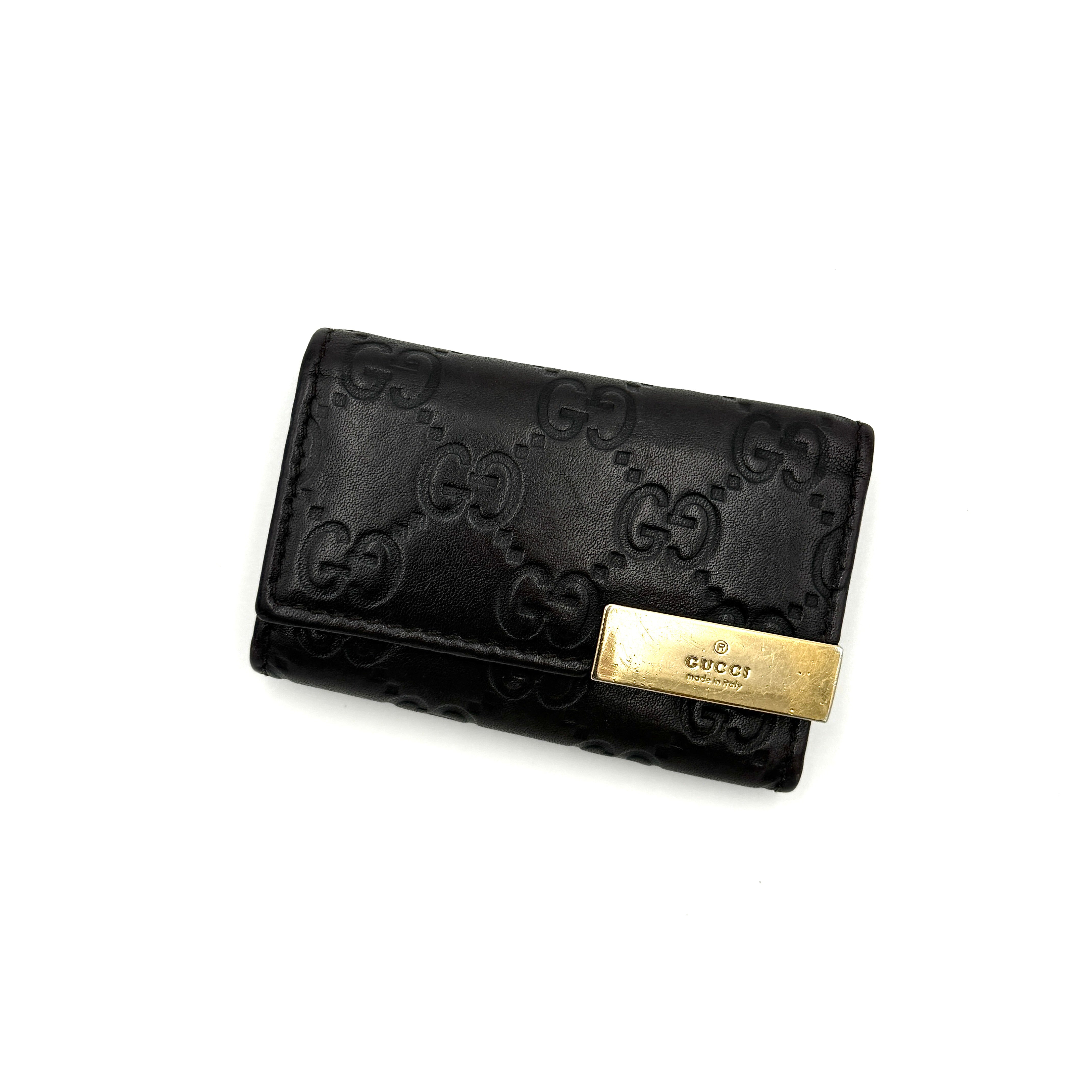 Gucci GG Guccissima Leather Key Holder Black