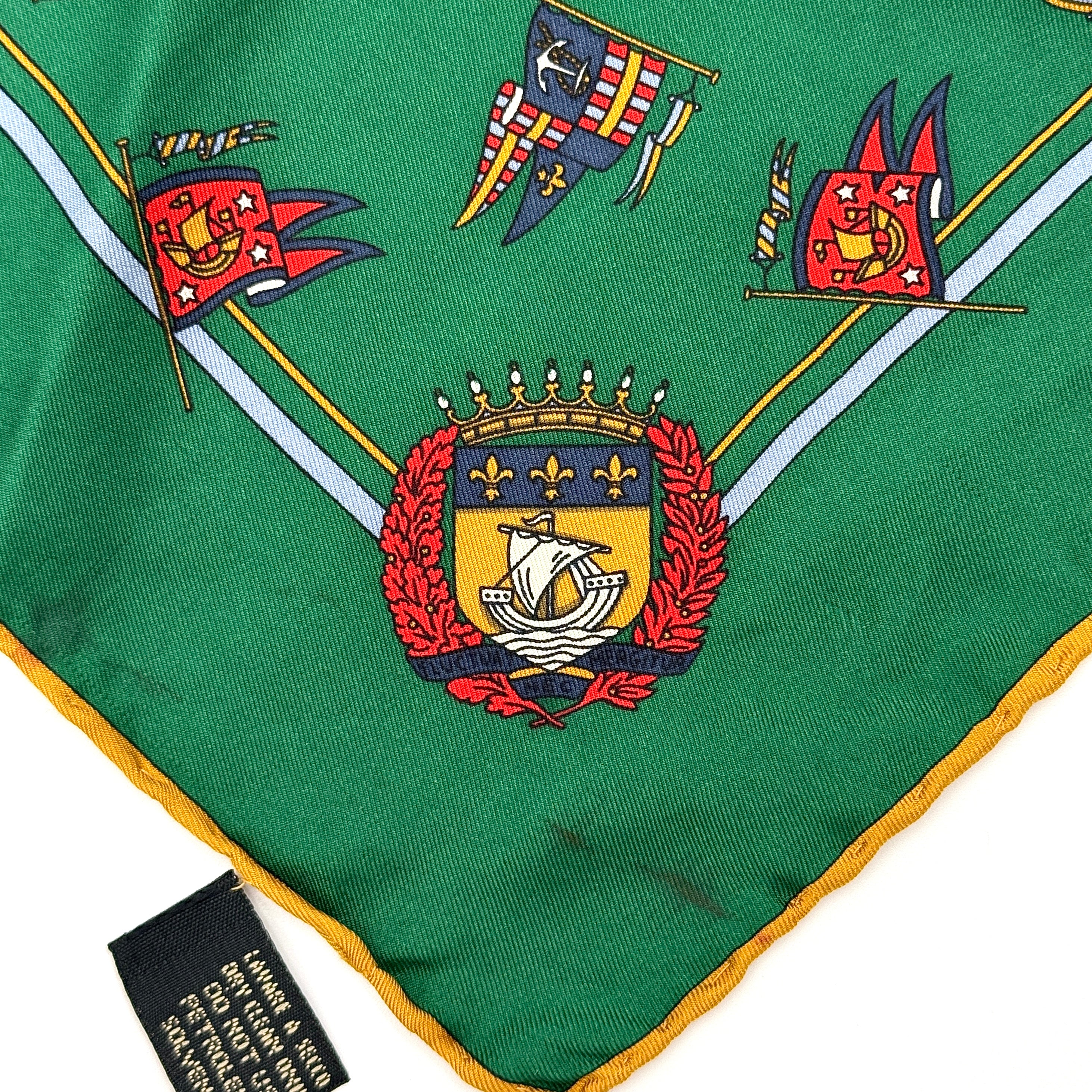 Gucci Patterned Silk Pocket Square Green