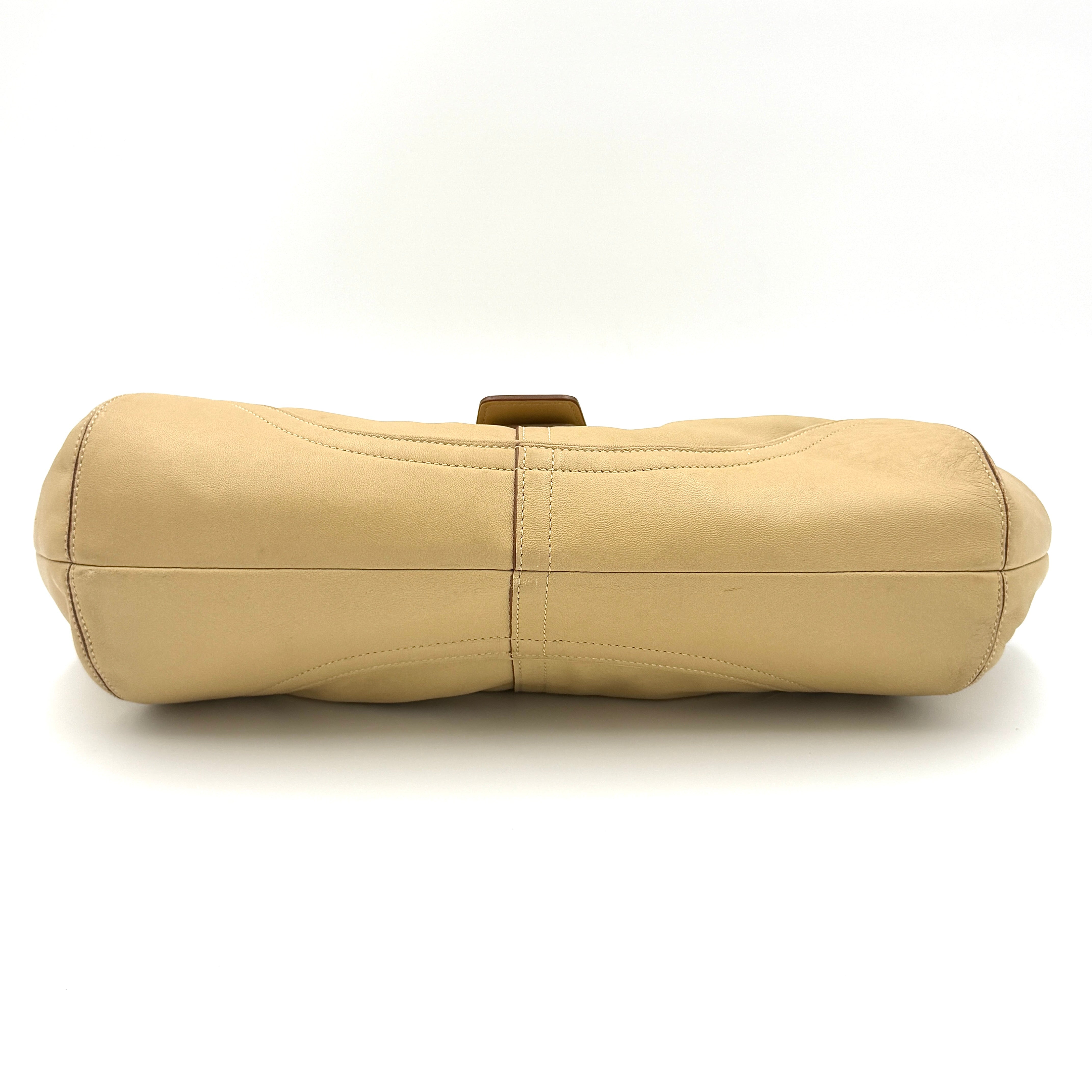 Coach Y2K Signature Soho Shoulder Bag Light Tan