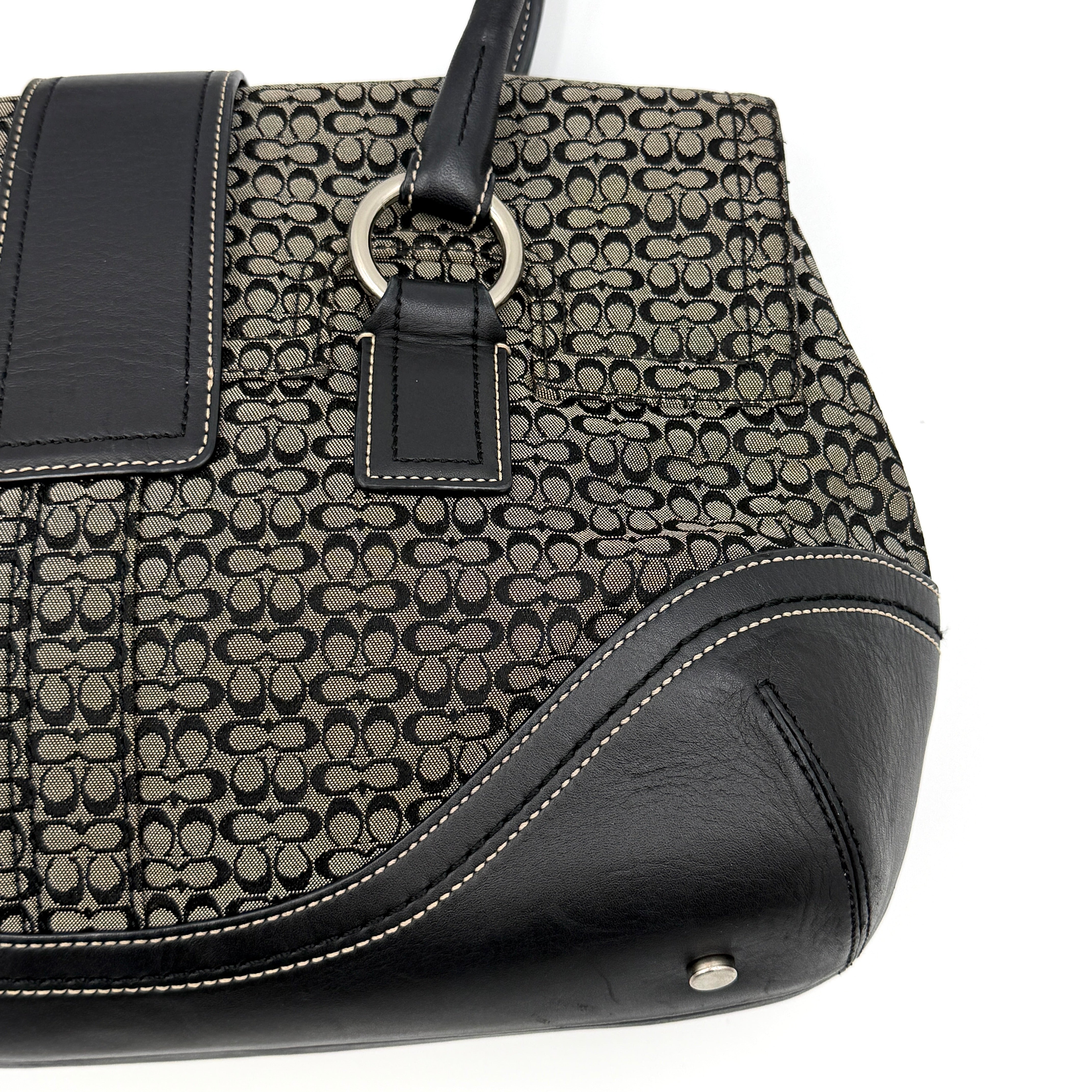 Coach Y2K Soho Shoulder Bag Grey/Black (With Charms)
