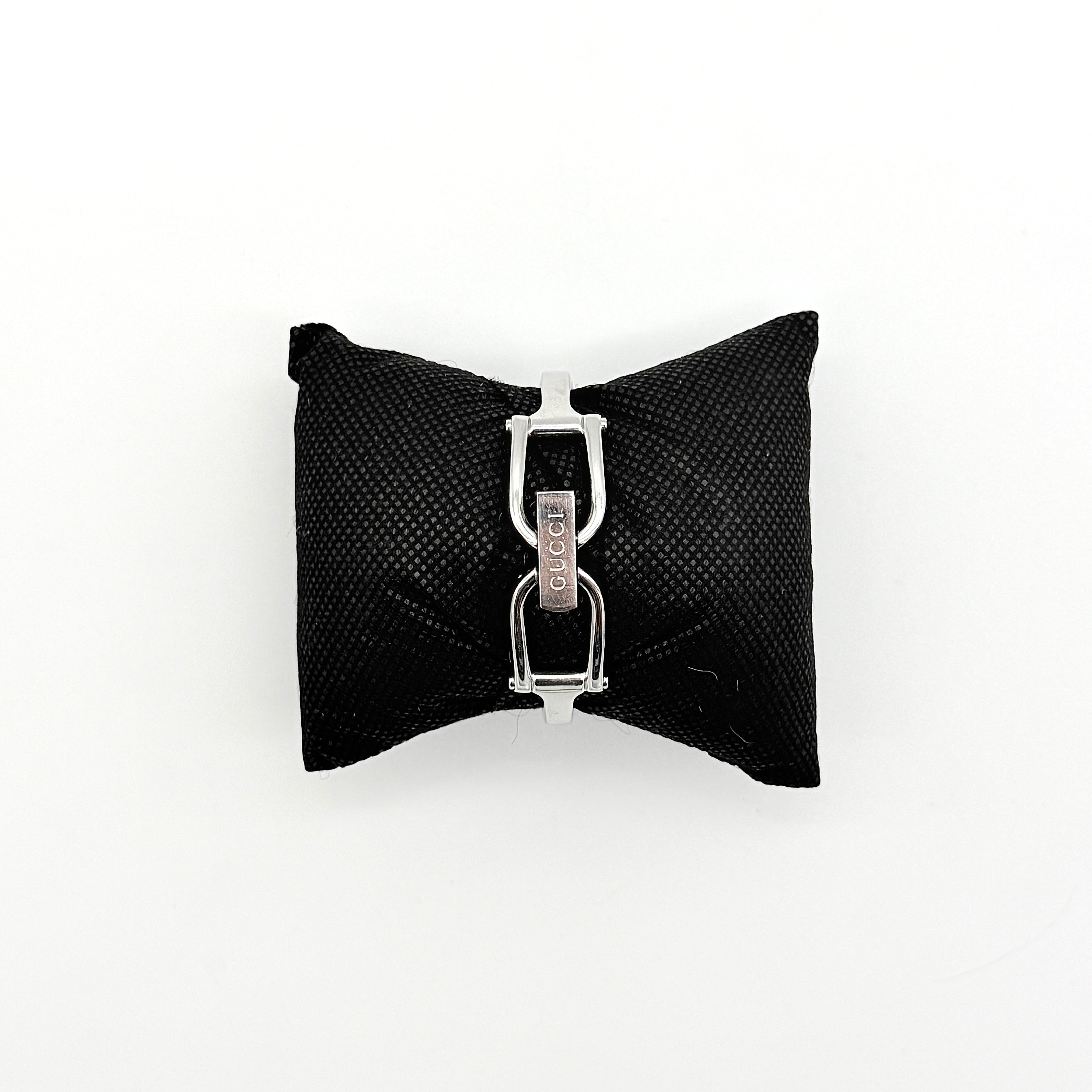 Gucci 1500L Black Dial Bangle Watch