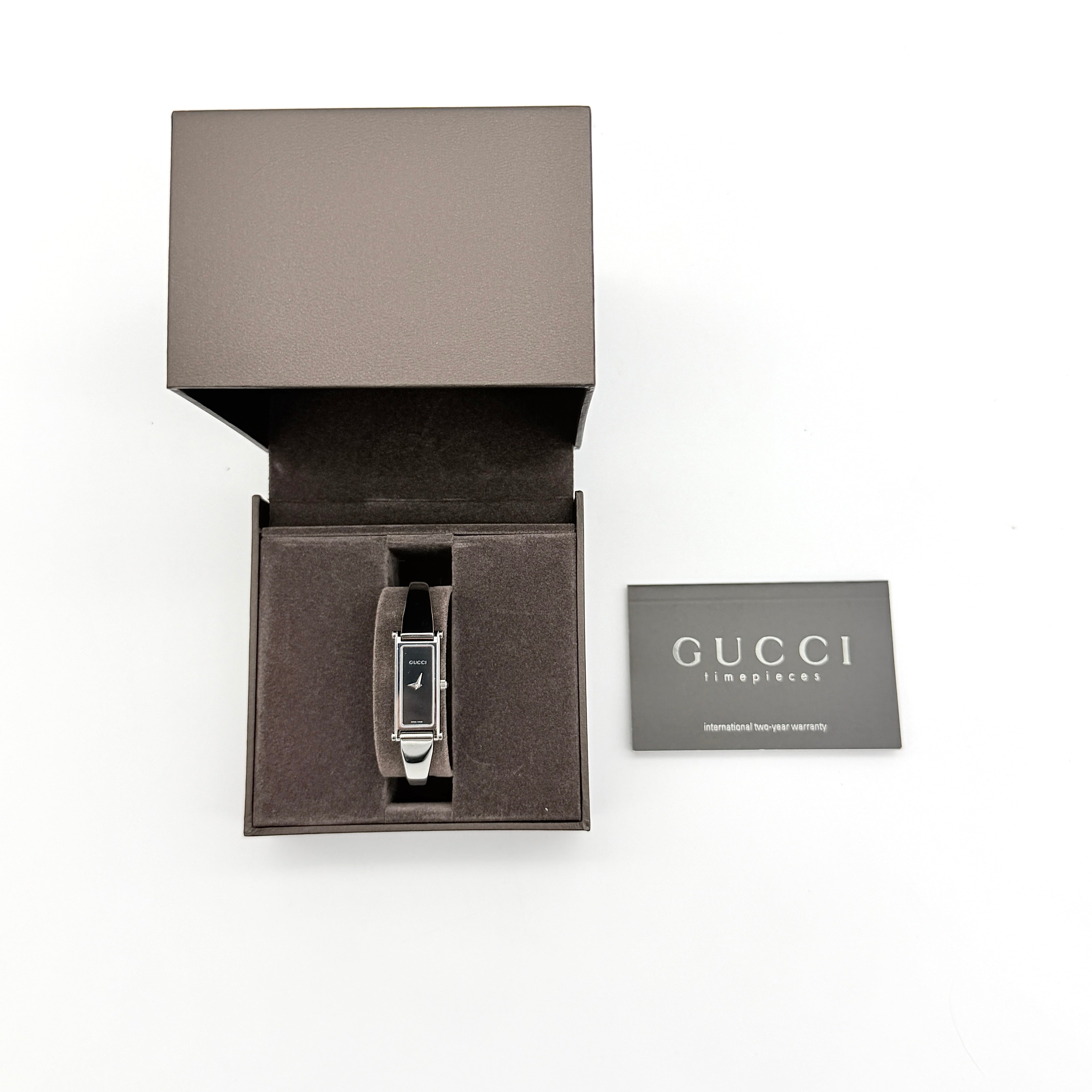 Gucci 1500L Black Dial Bangle Watch