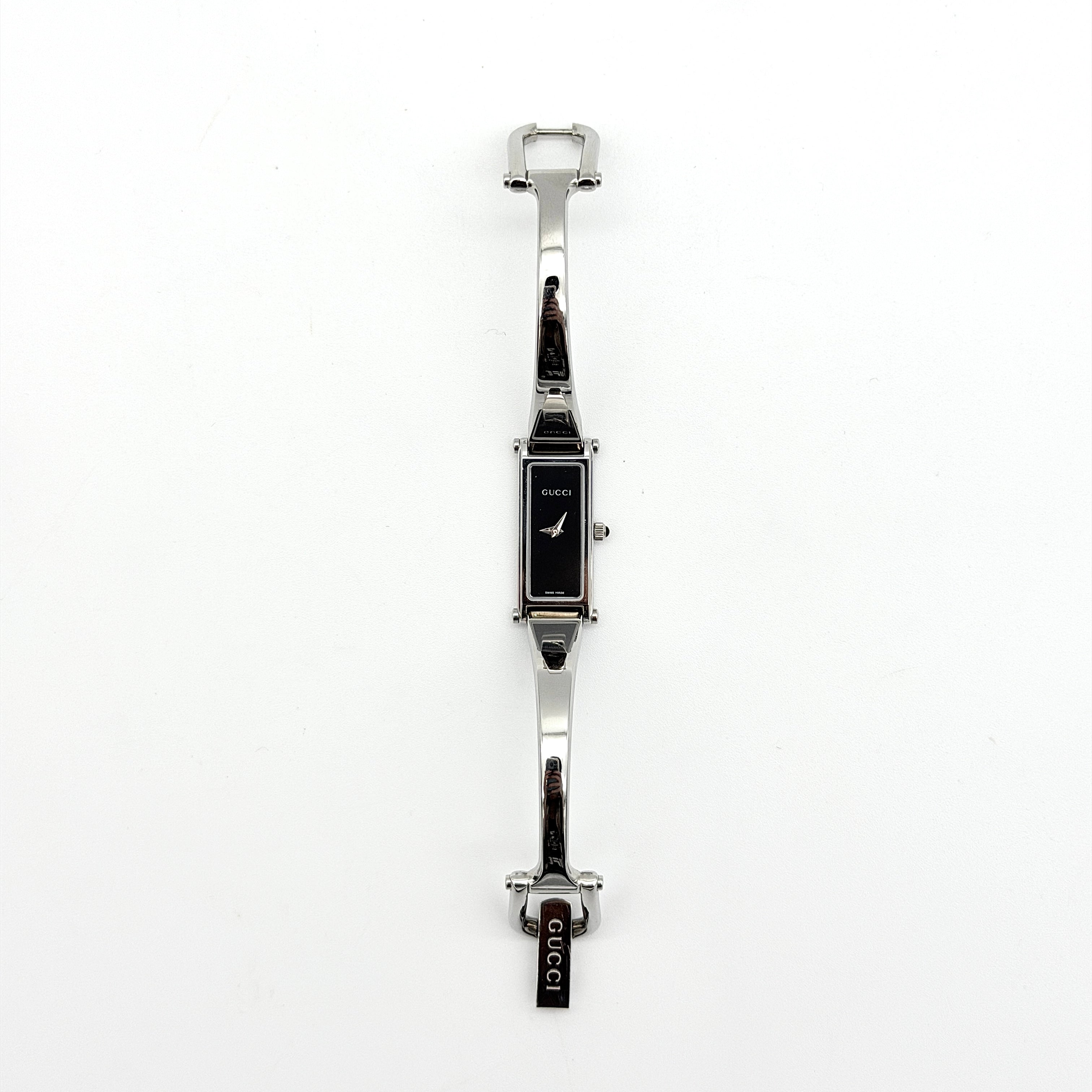 Gucci 1500L Black Dial Bangle Watch