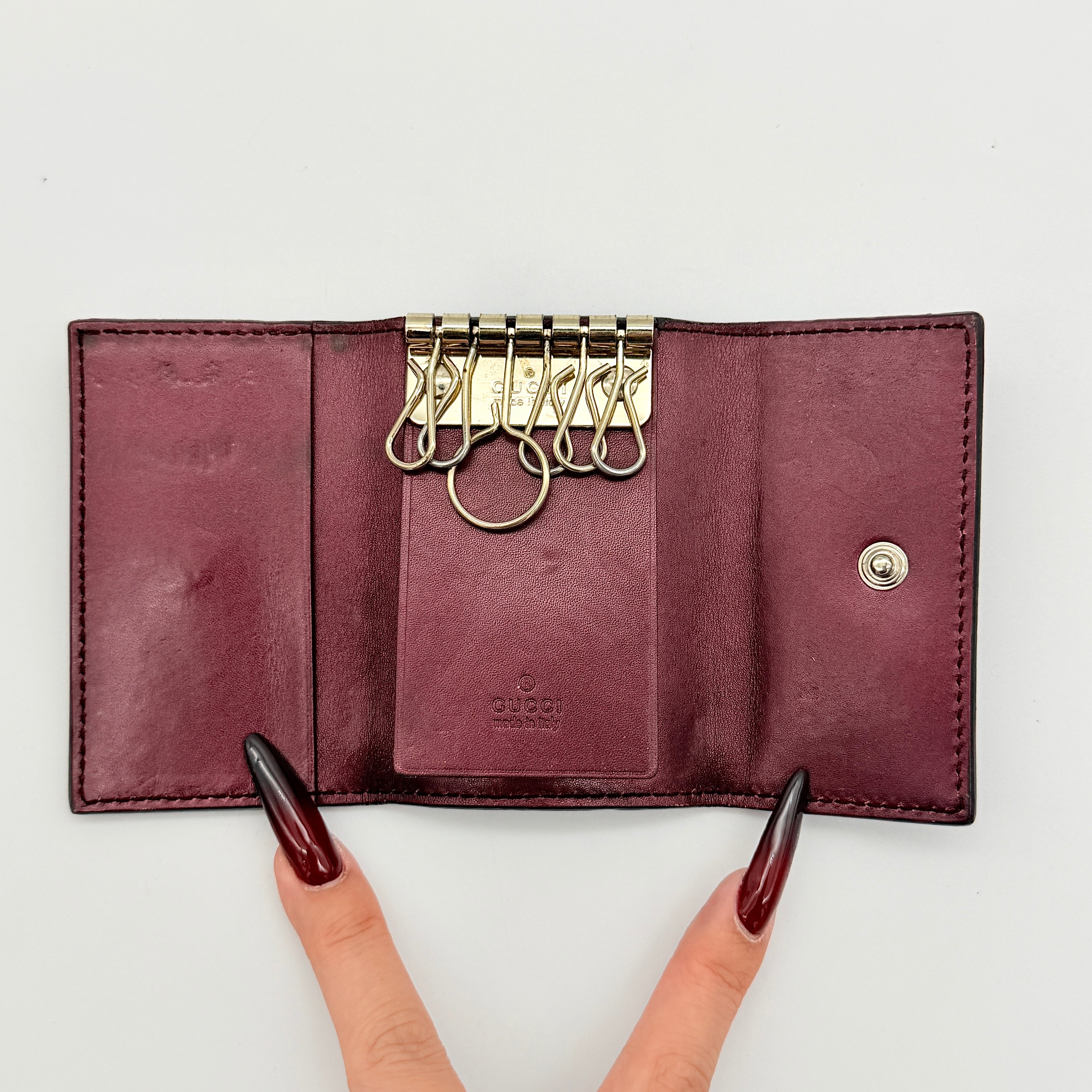 Gucci GG Guccissima Lovely Heart Key Case Burgundy