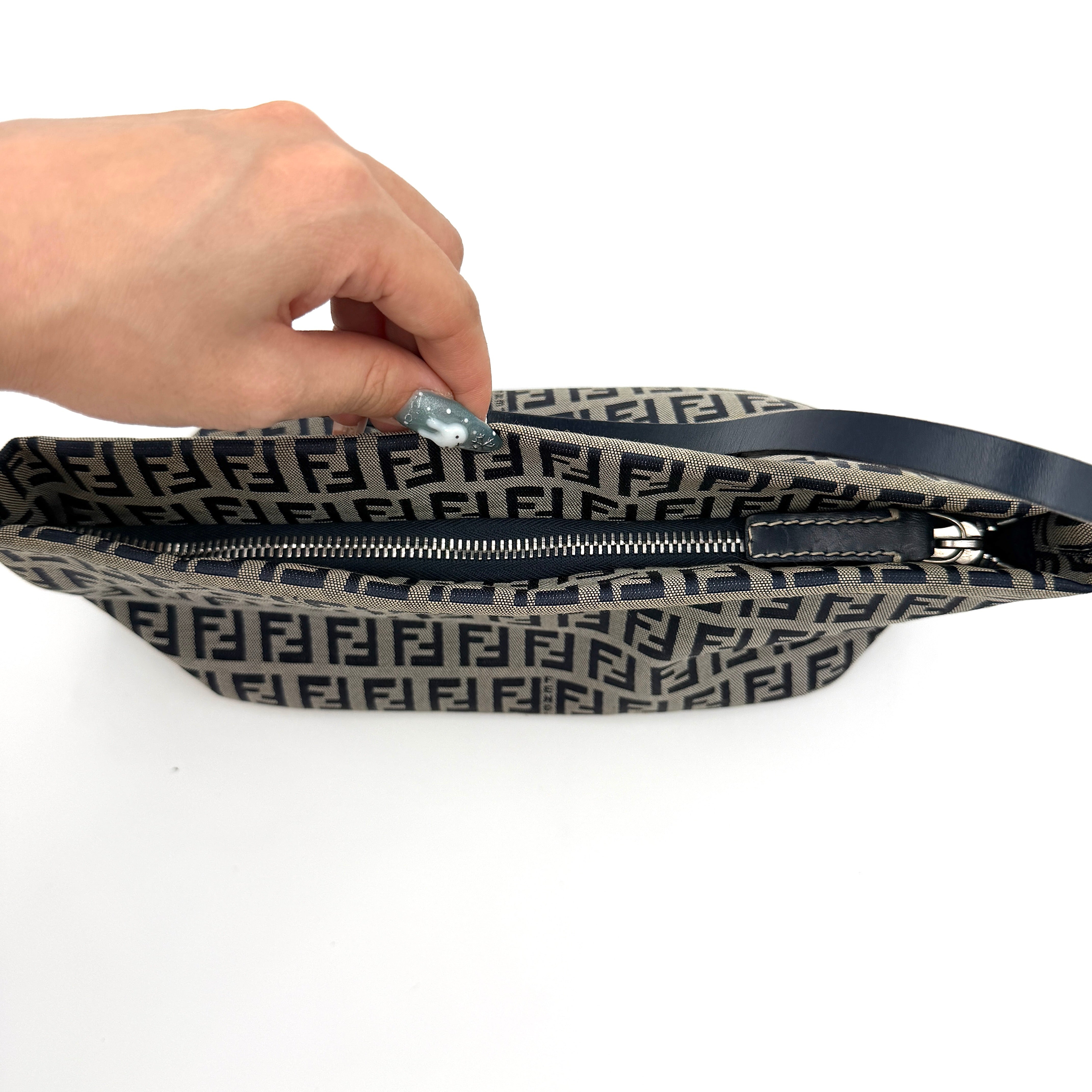 Fendi FF Zucca Boat Pochette Shoulder Bag Grey/Black