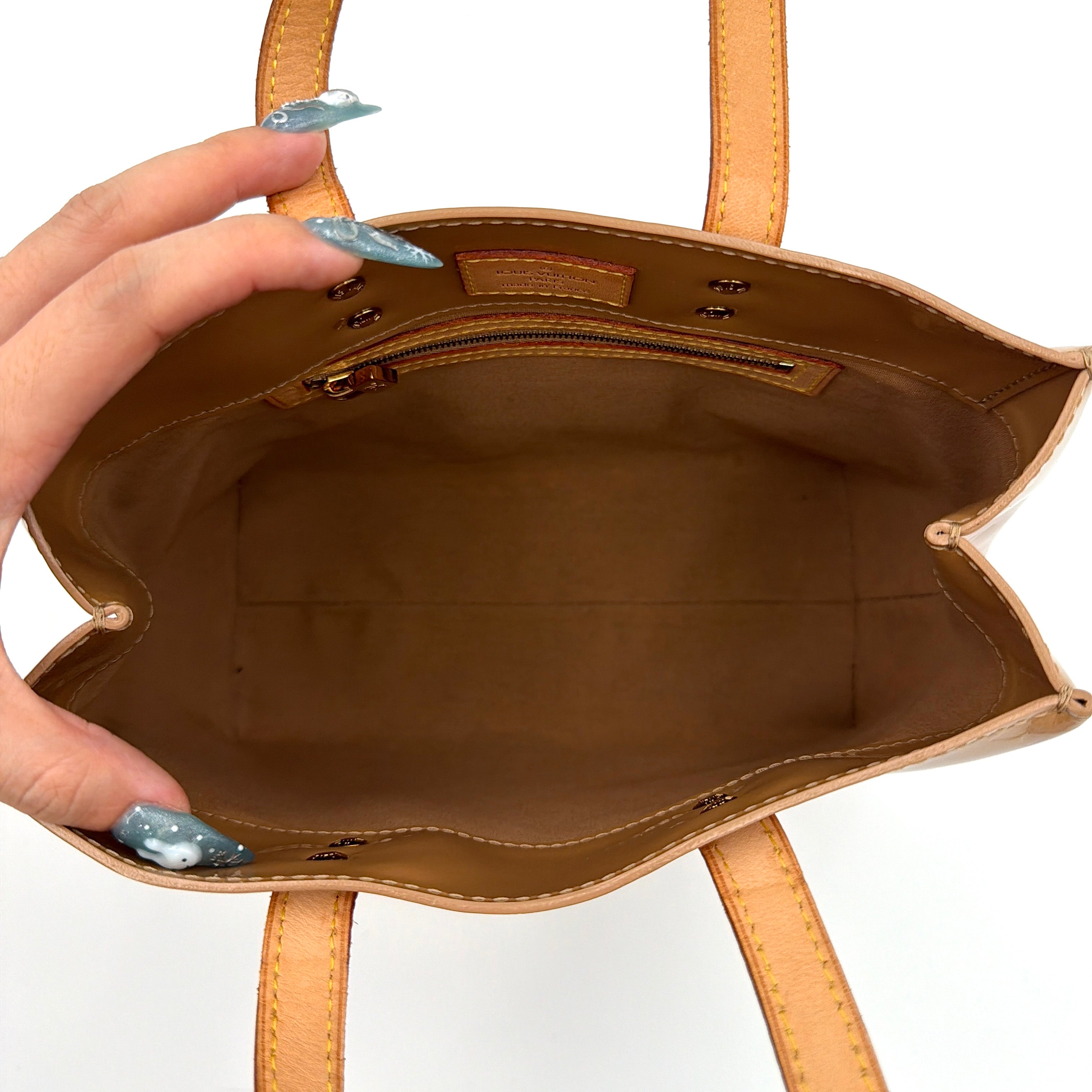 Louis Vuitton PM Vernis Read Shoulder Bag Brown