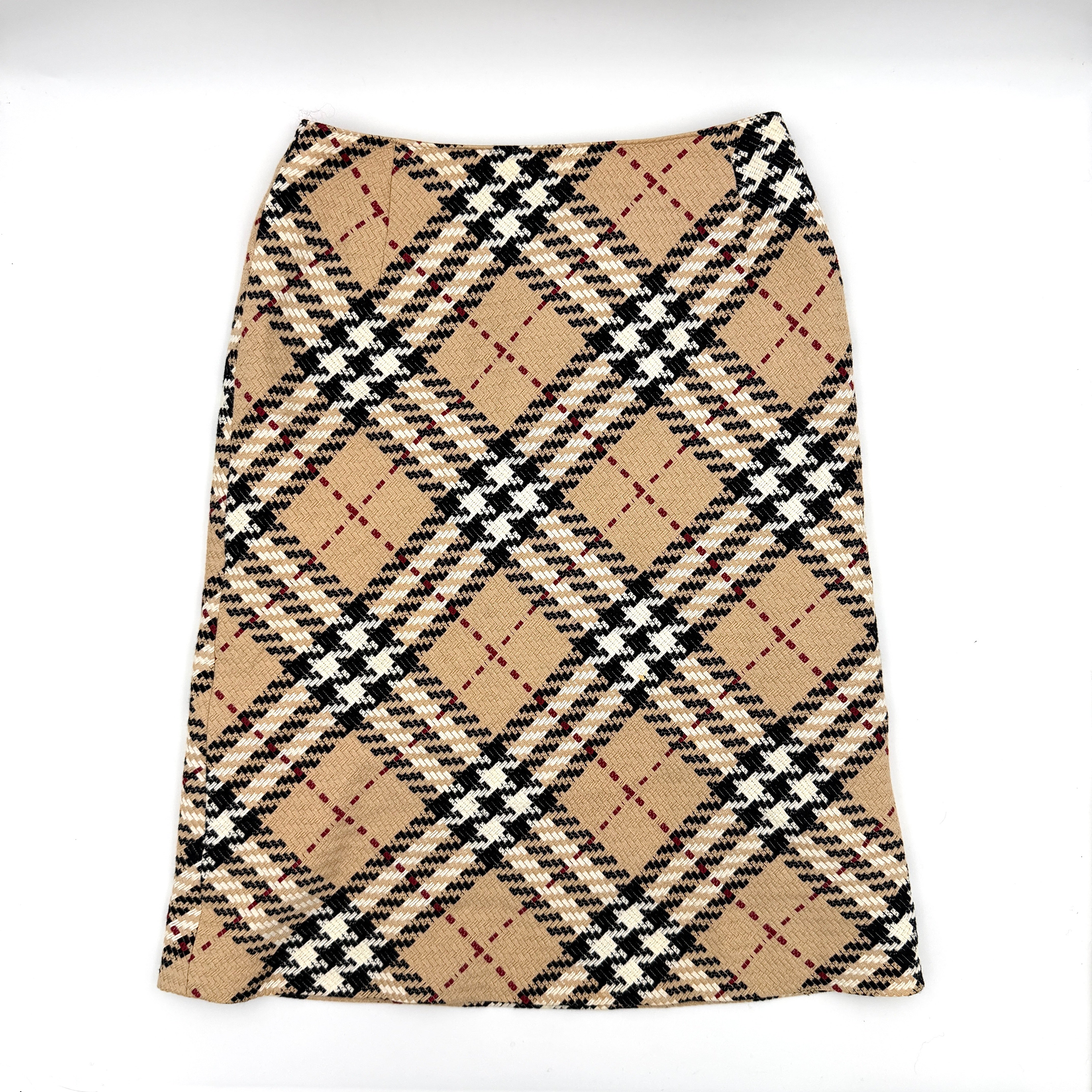 (40) Burberry London Nova Check Skirt