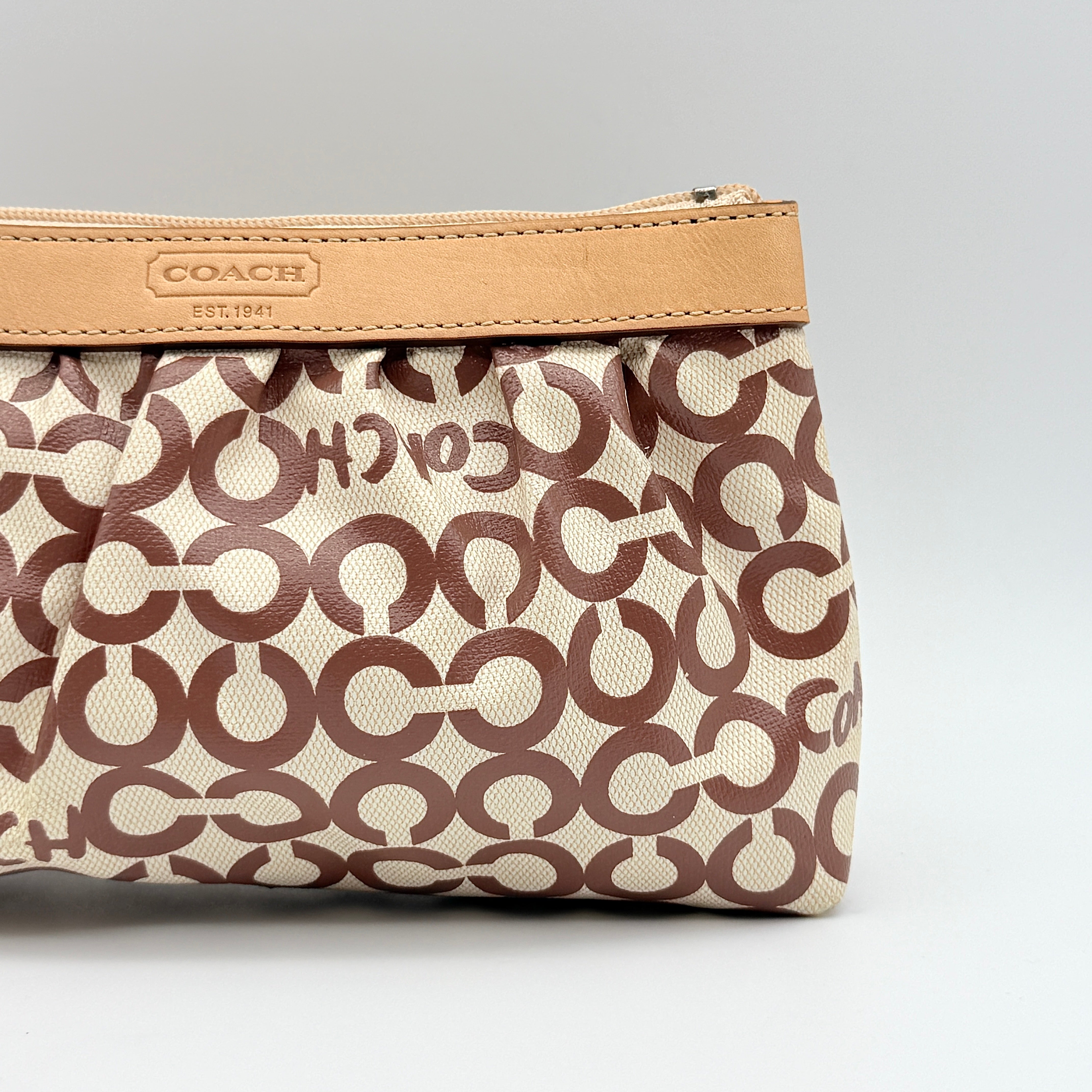Coach Signature Op Art Wristlet Brown/Cream
