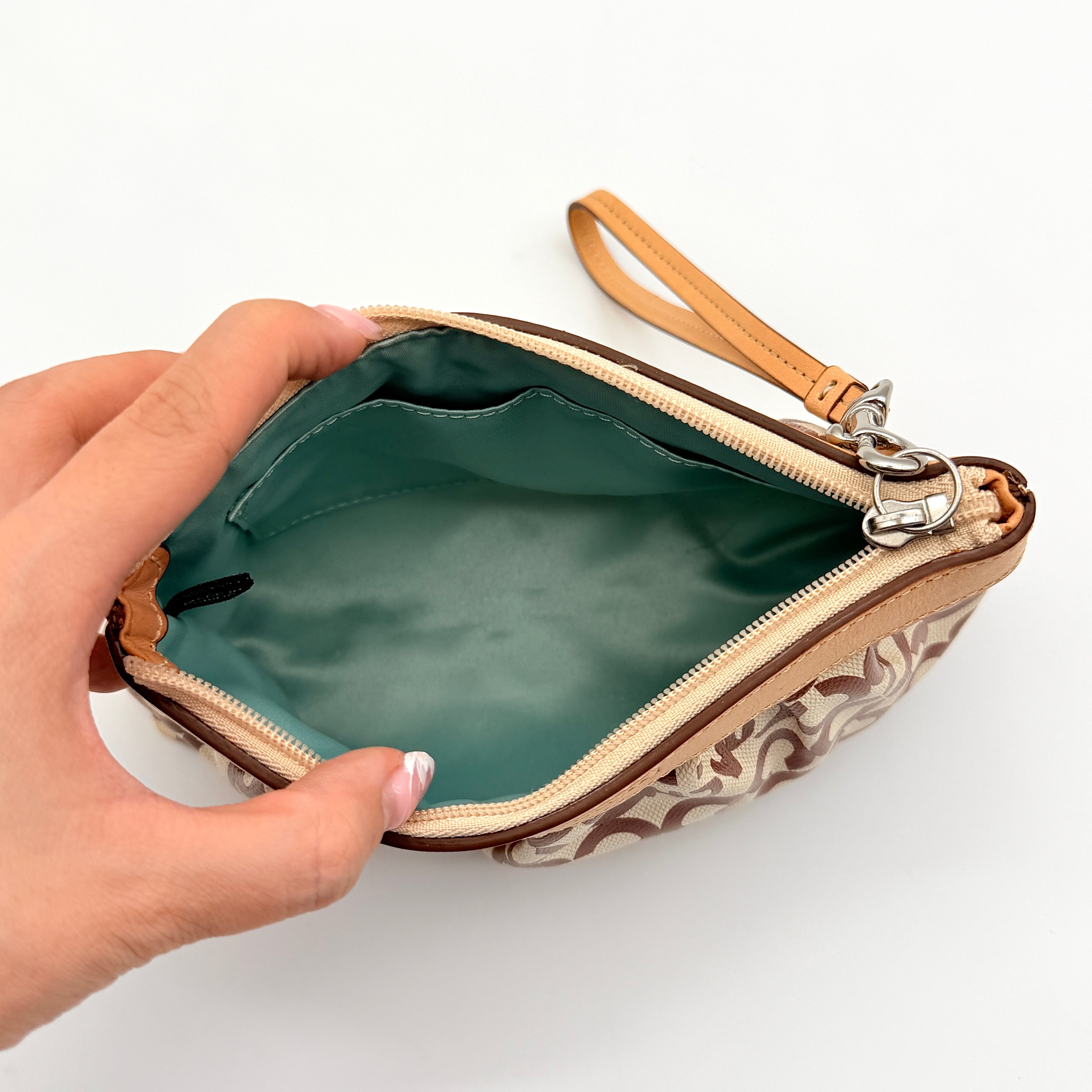 Coach Signature Op Art Wristlet Brown/Cream