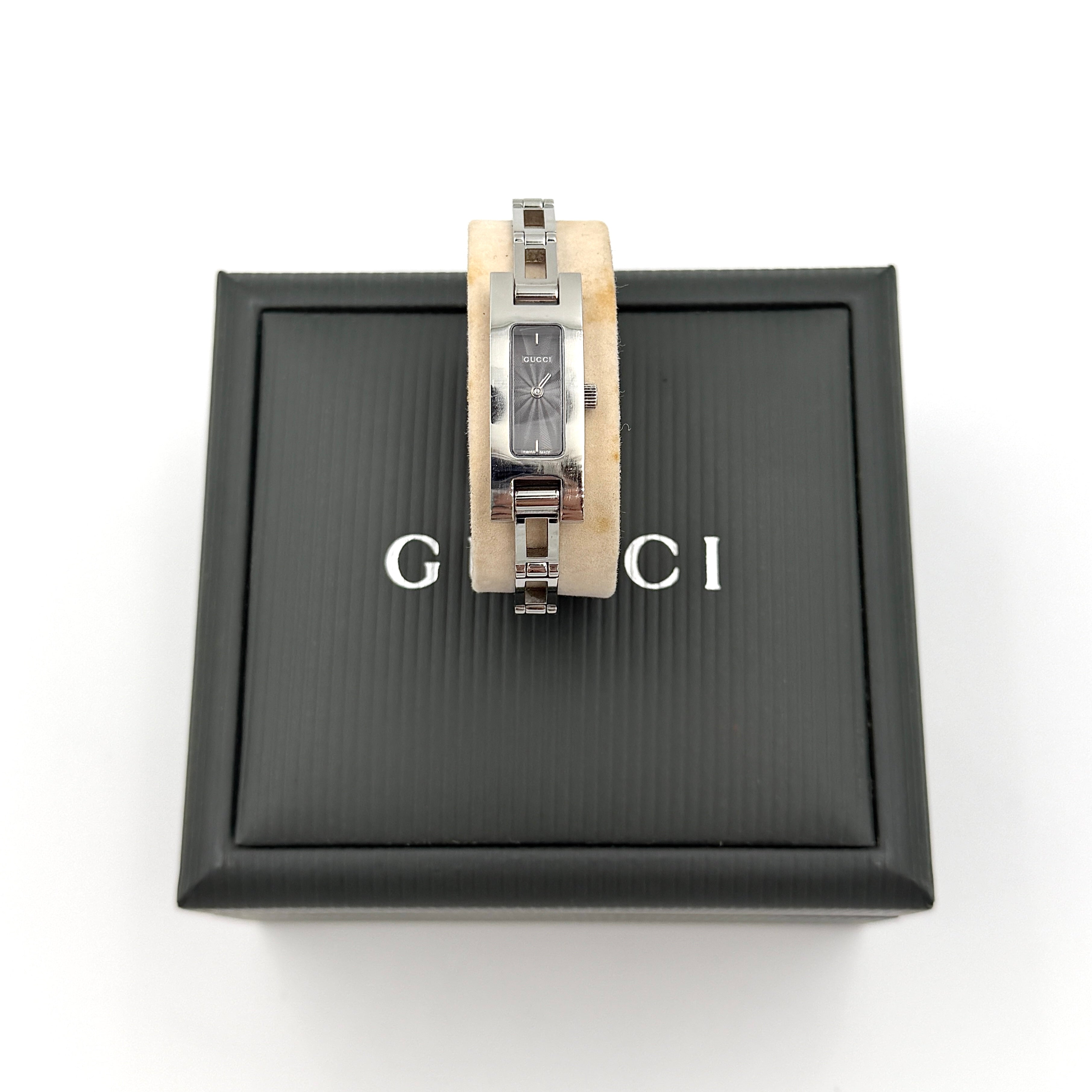 Gucci 3900L Quartz Silver Dial Watch
