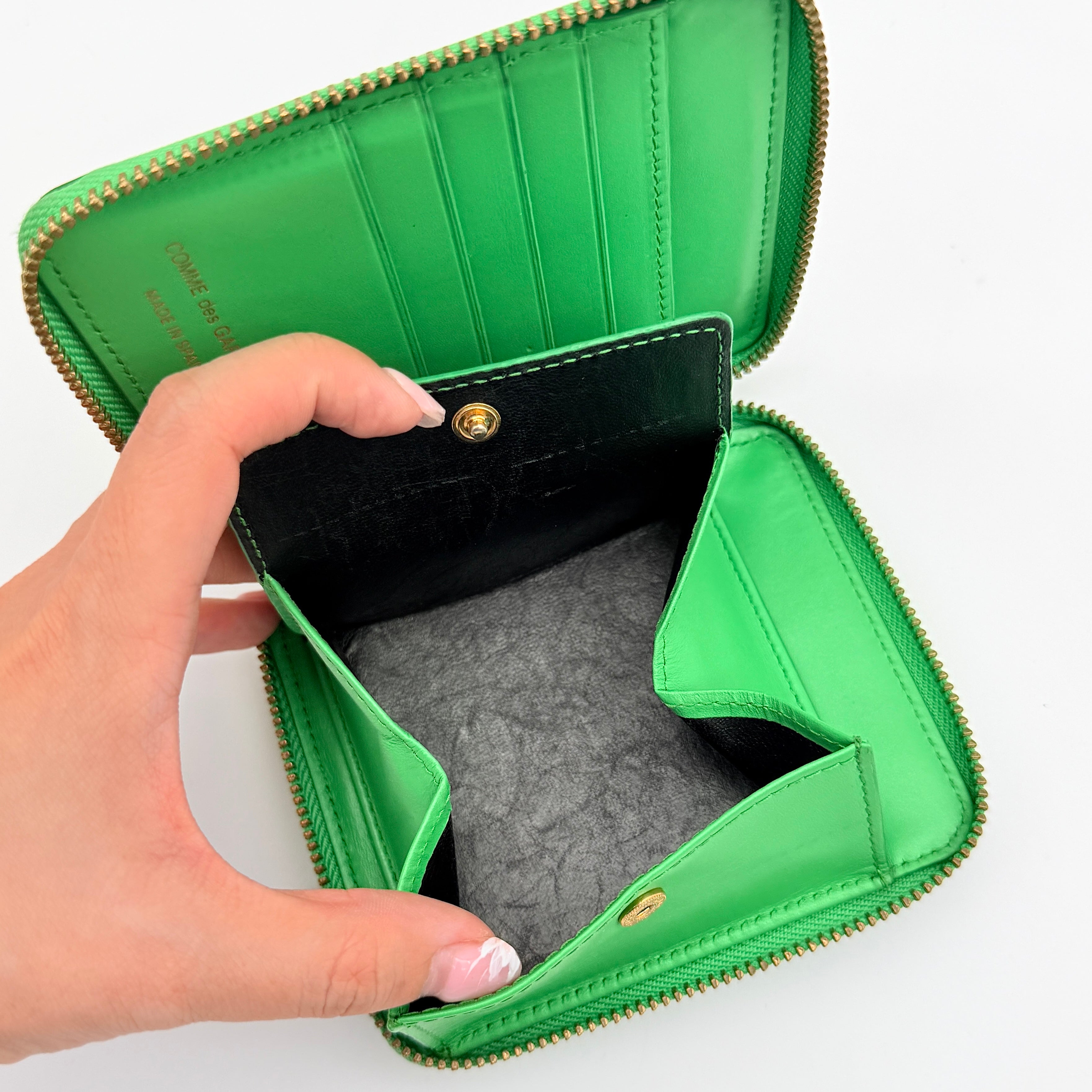 Comme des Garçons Leather Zipped Wallet Green