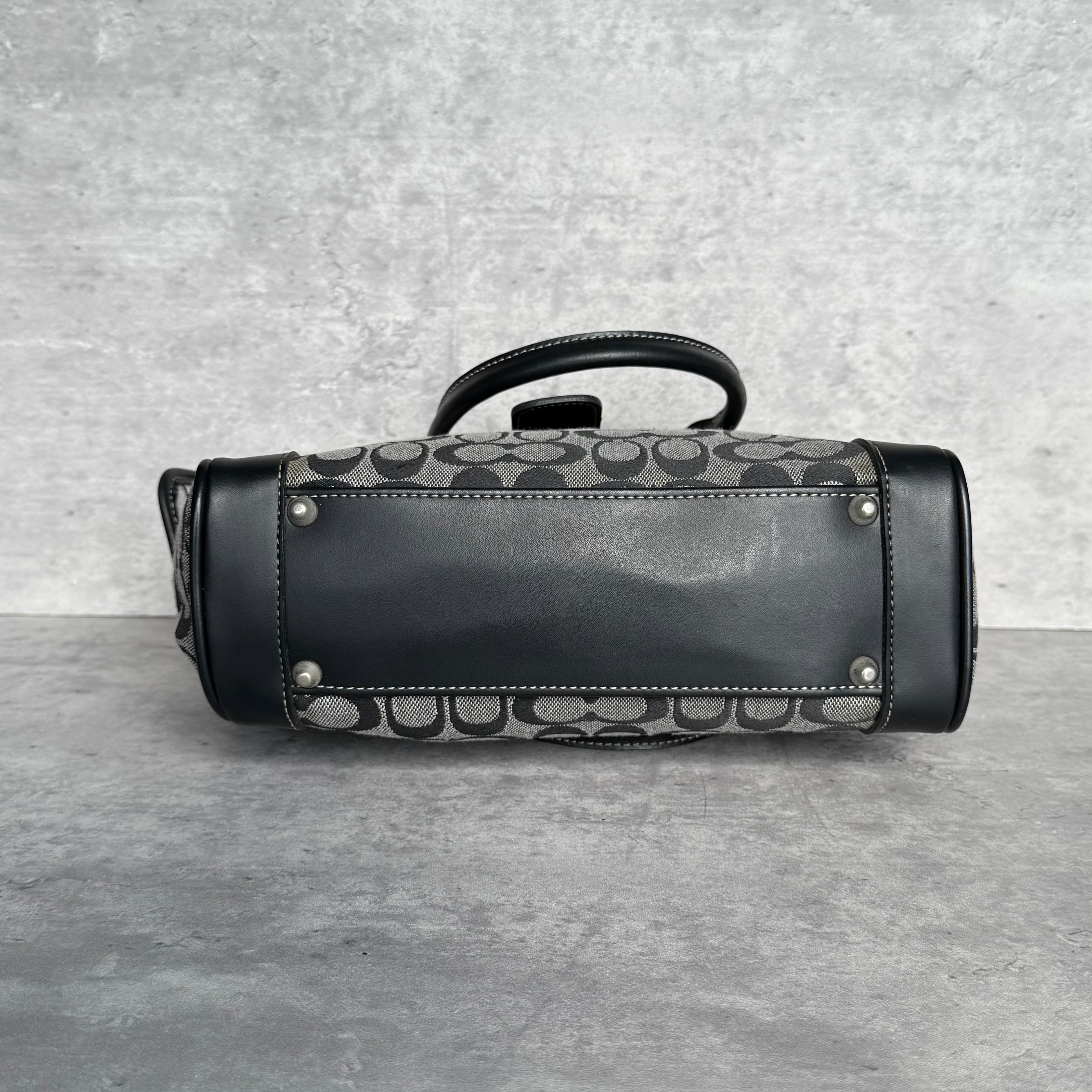 Coach Y2K Soho Buckle Tote Bag Grey/Black