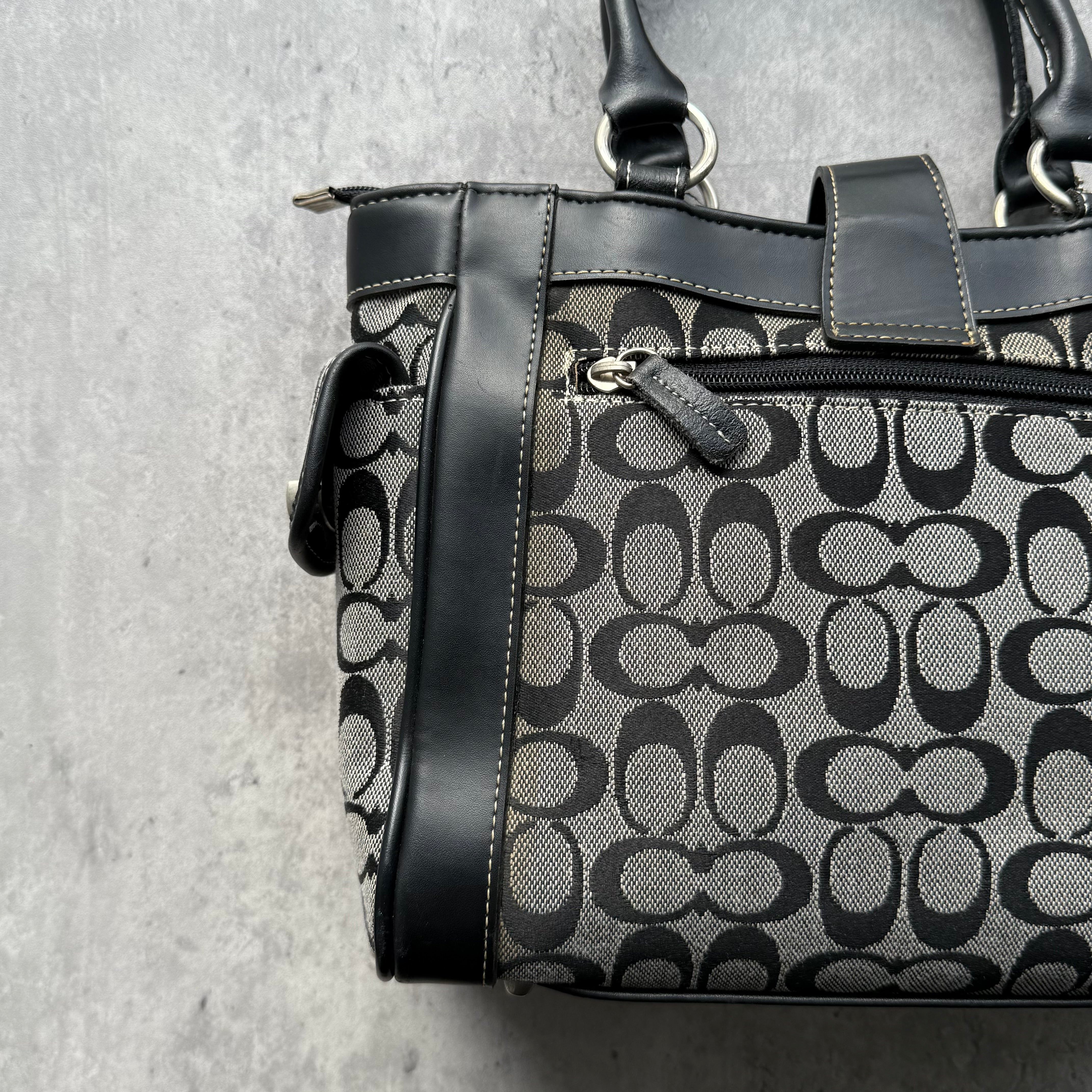 Coach Y2K Soho Buckle Tote Bag Grey/Black