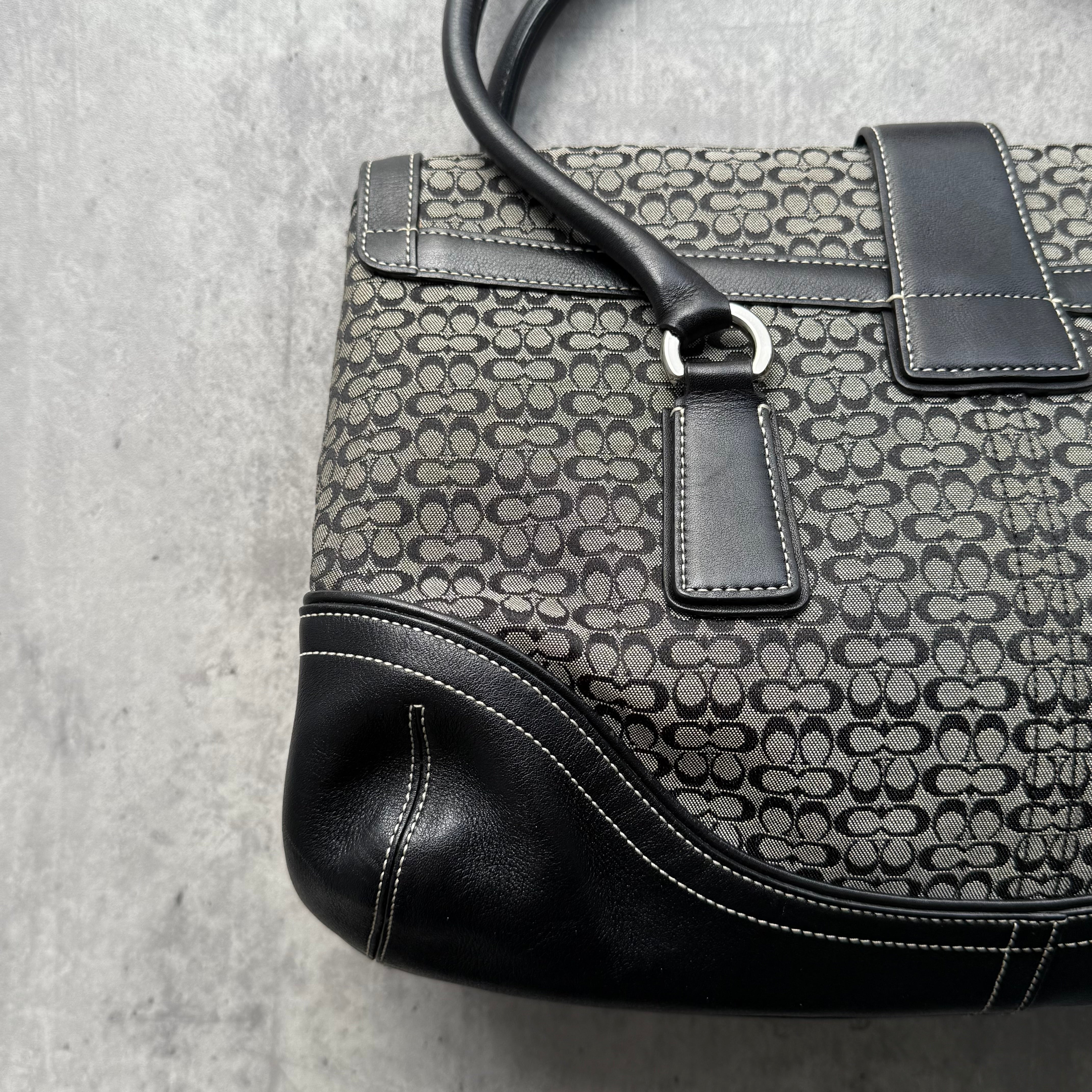 Coach Y2K Soho Shoulder Bag Grey/Black