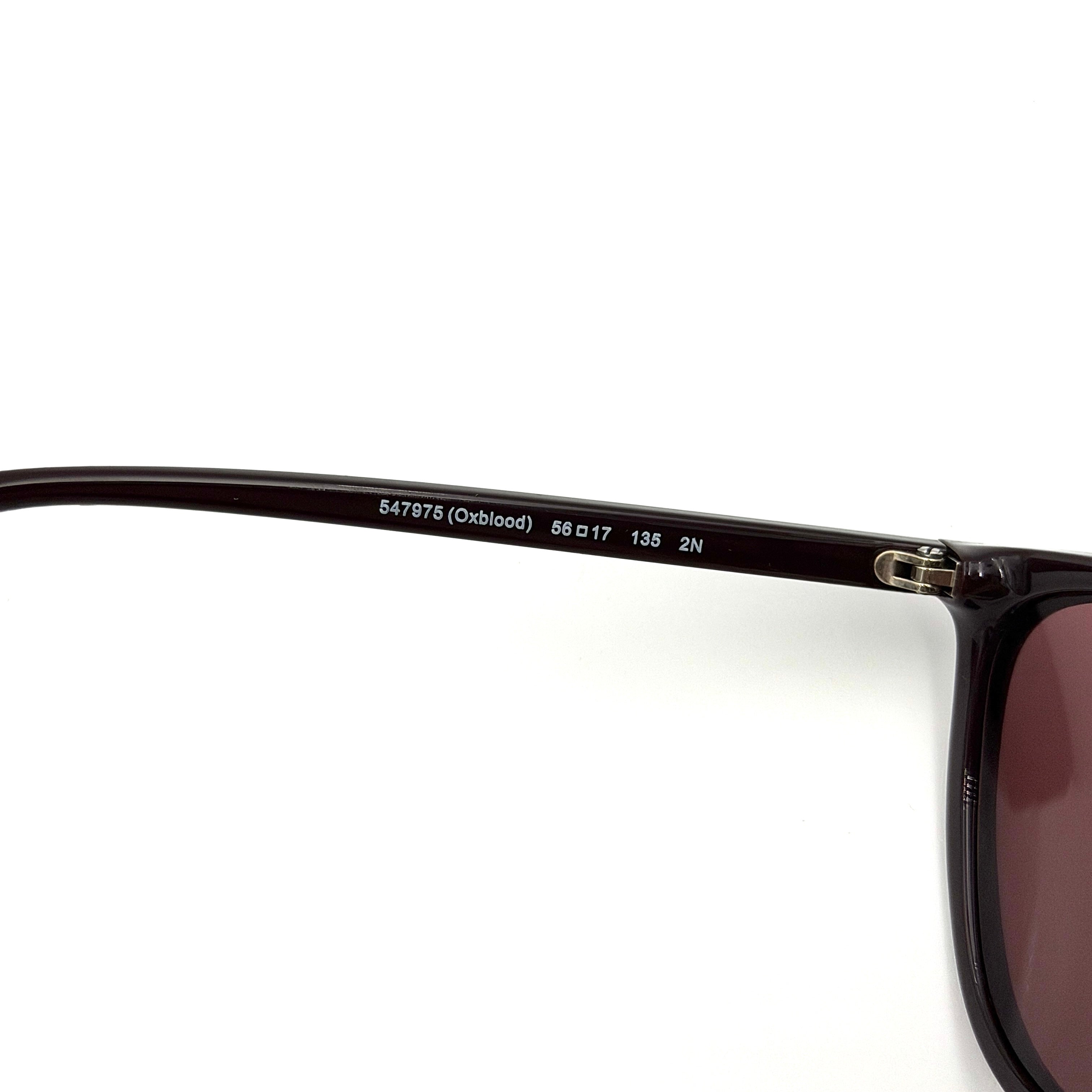 Coach HC8221 Sunglasses Burgundy