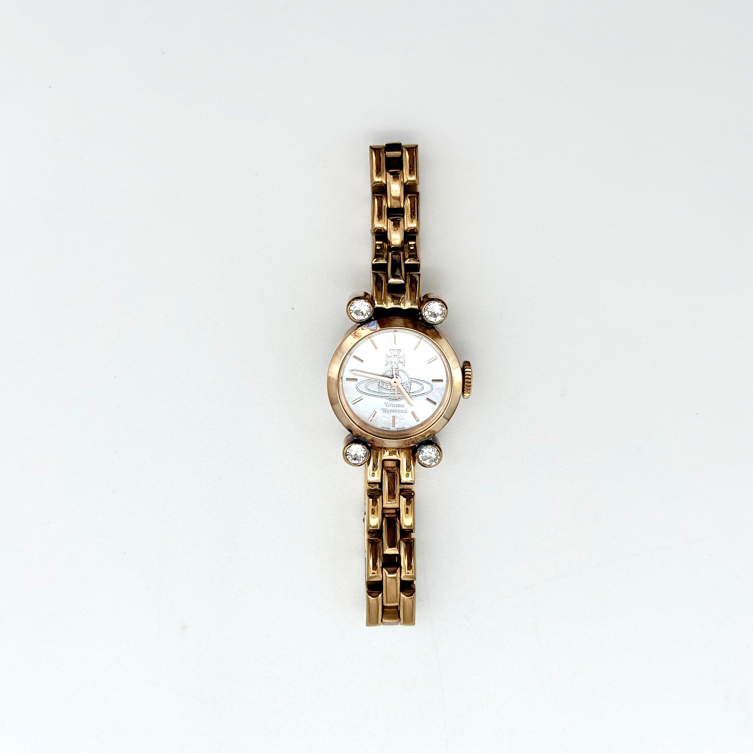 Vivienne Westwood Orb Diamond Shell VW-77C7 Watch Gold