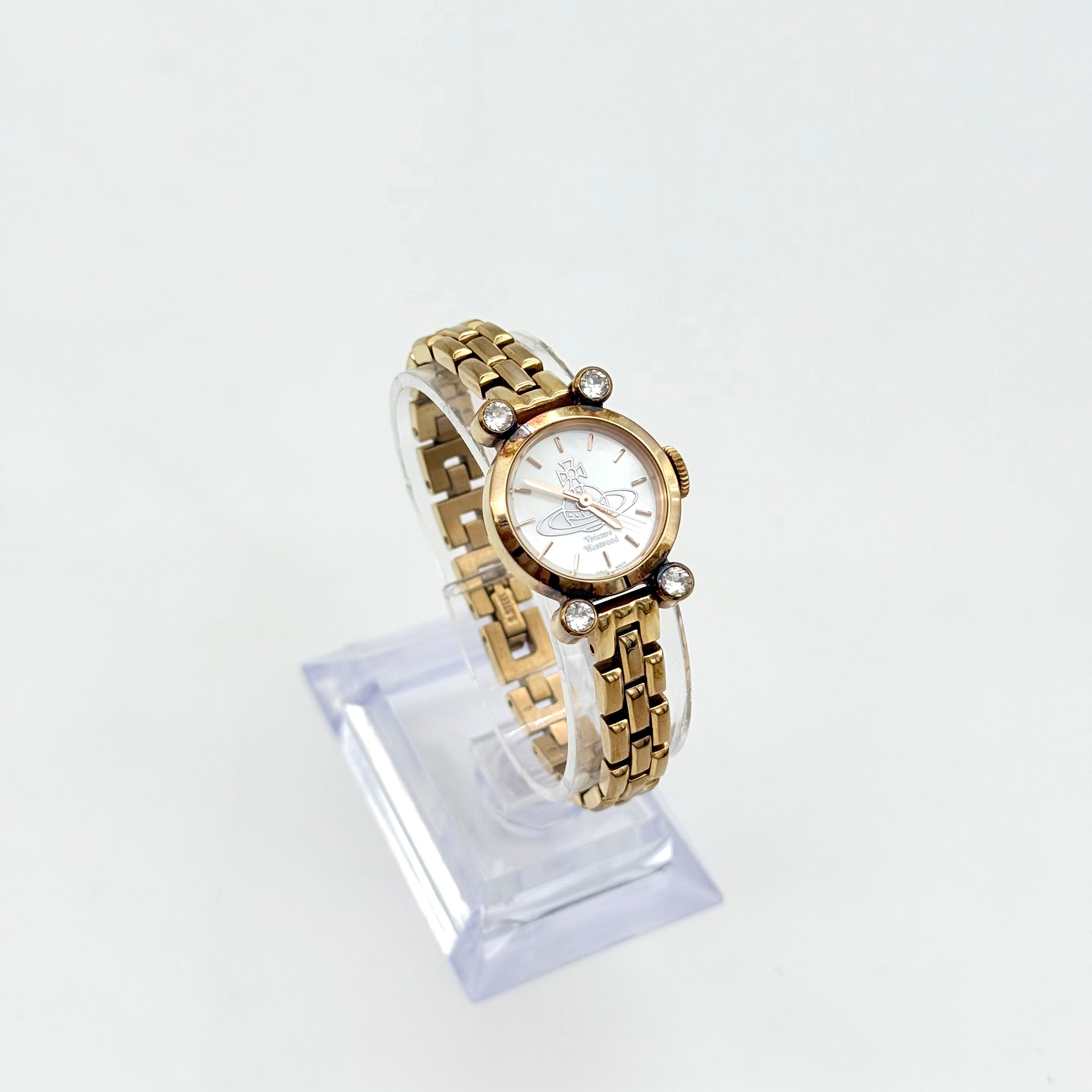 Vivienne Westwood Orb Diamond Shell VW-77C7 Watch Gold