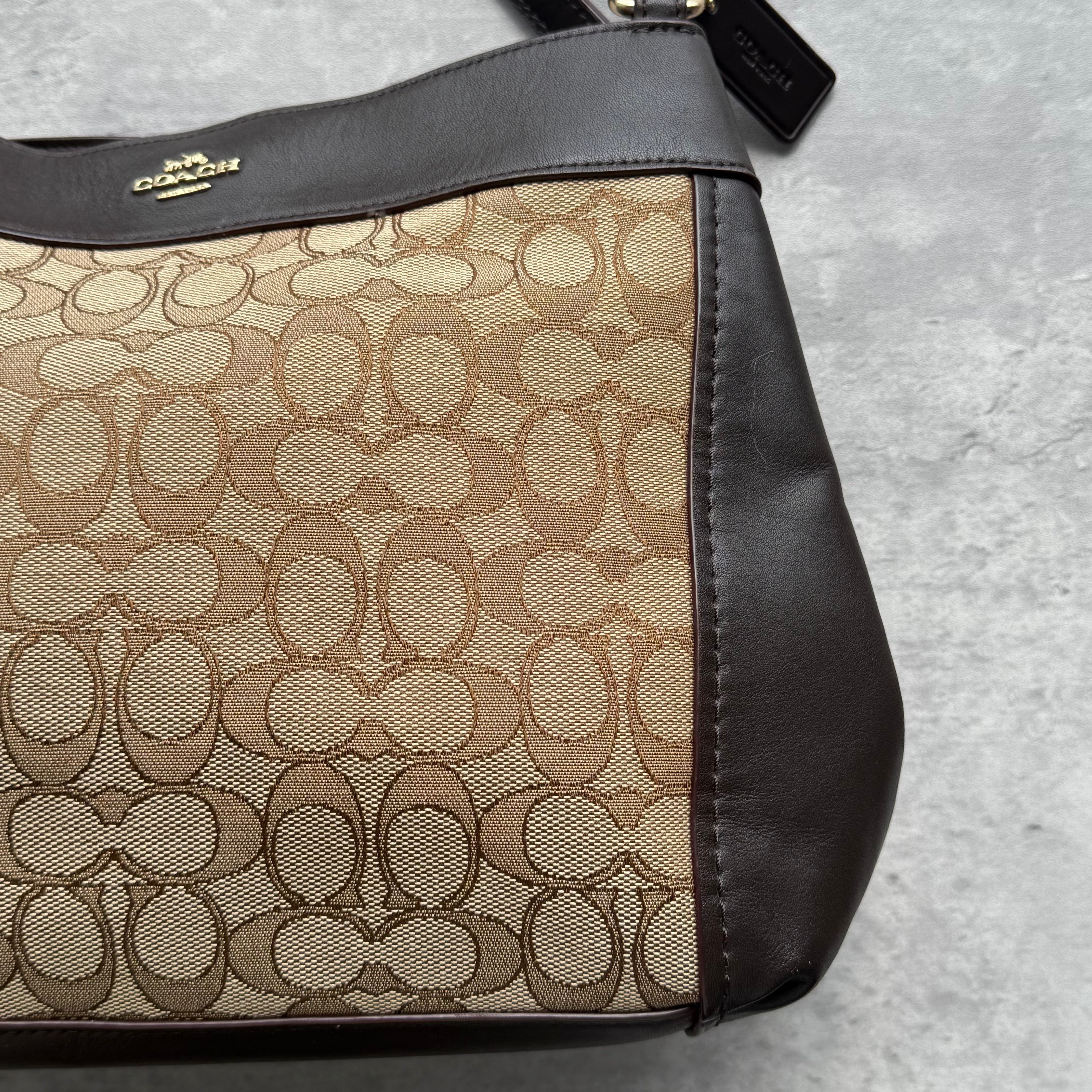 Coach Signature Lexy Canvas Shoulder Bag Beige/Brown