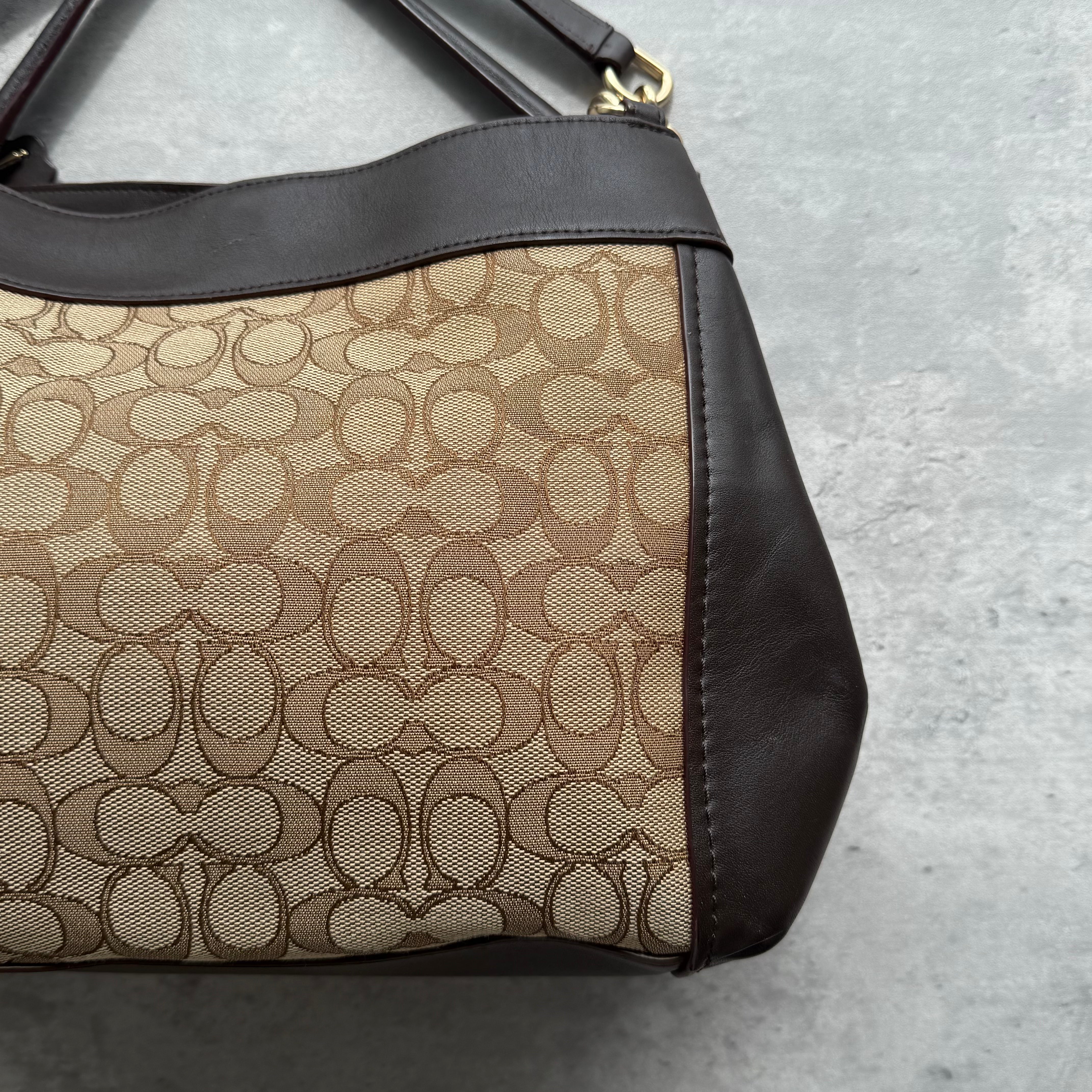 Coach Signature Lexy Canvas Shoulder Bag Beige/Brown