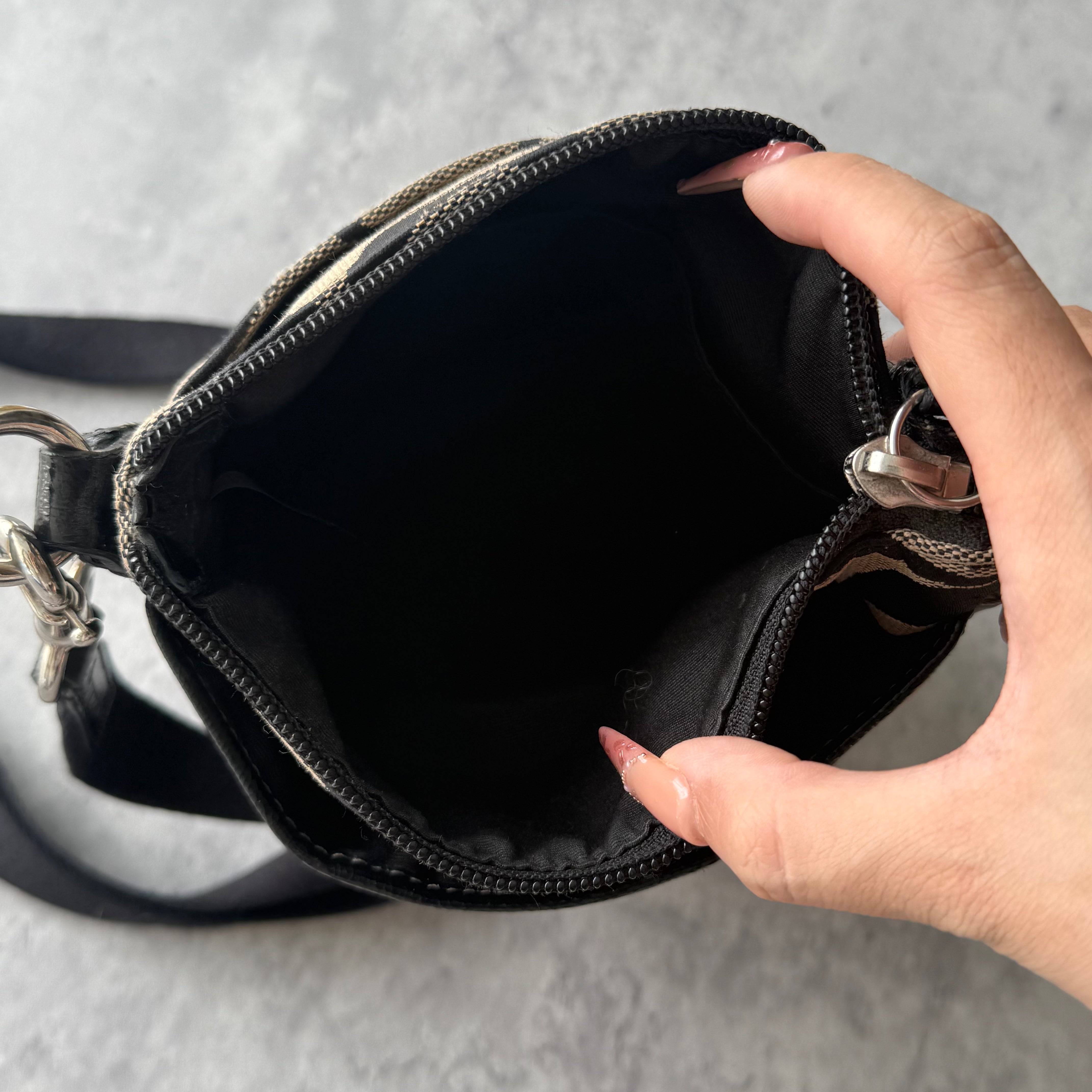 Coach Signature Stripe Swingpack Crossbody Bag Grey/Black